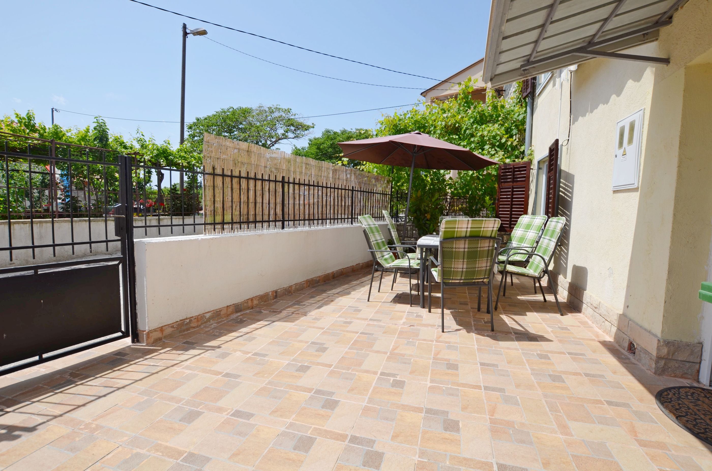 House Biserka 69801-A1