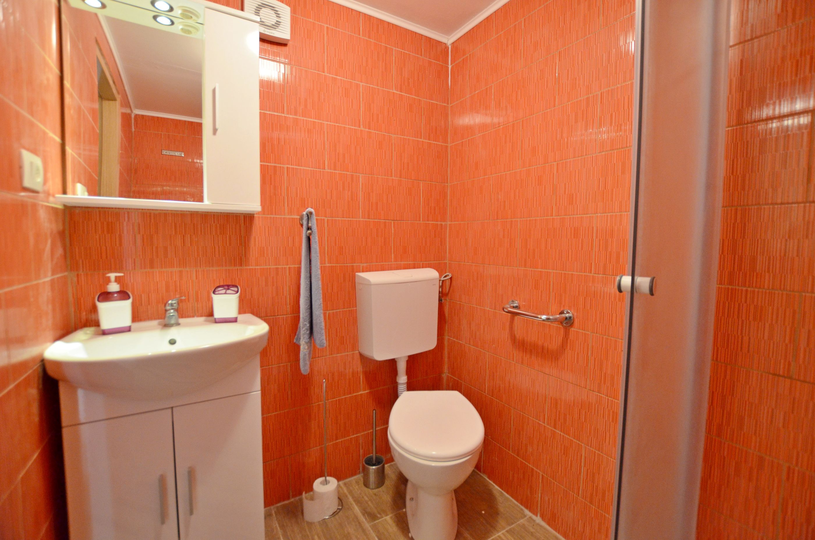 House Biserka 69801-A1