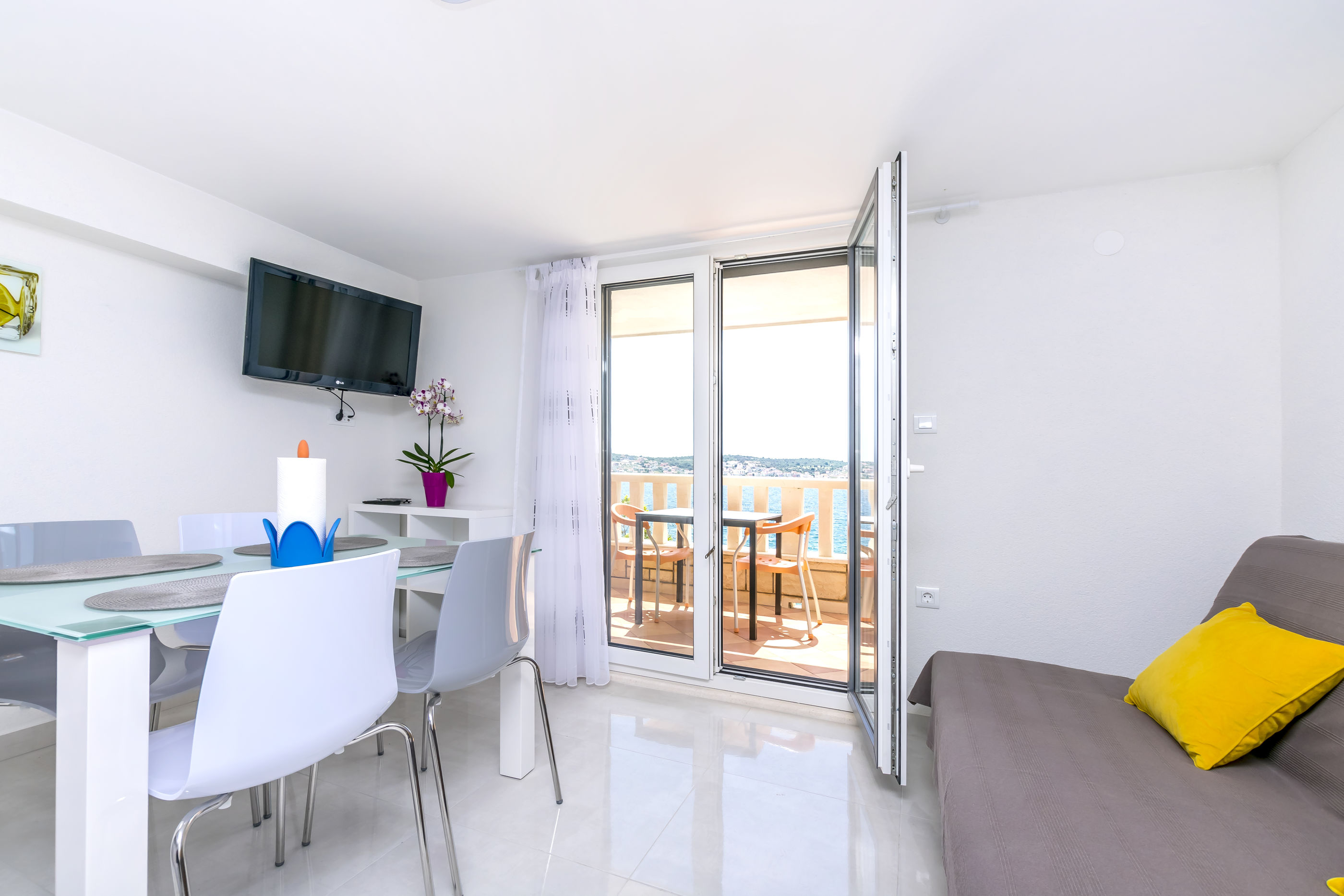 Apartments Hrgovic 22621-A1