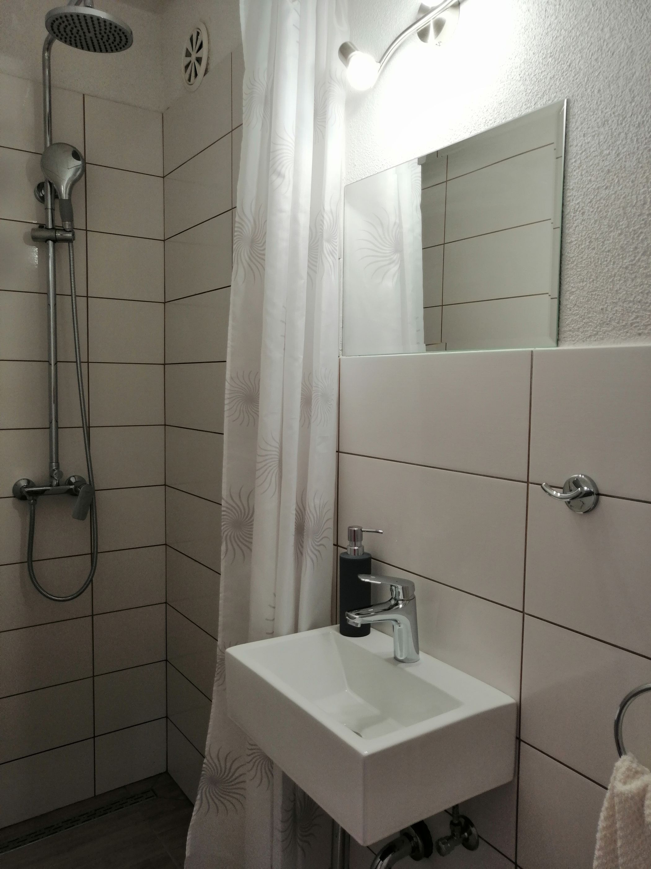 Apartments Boni 69571-A2
