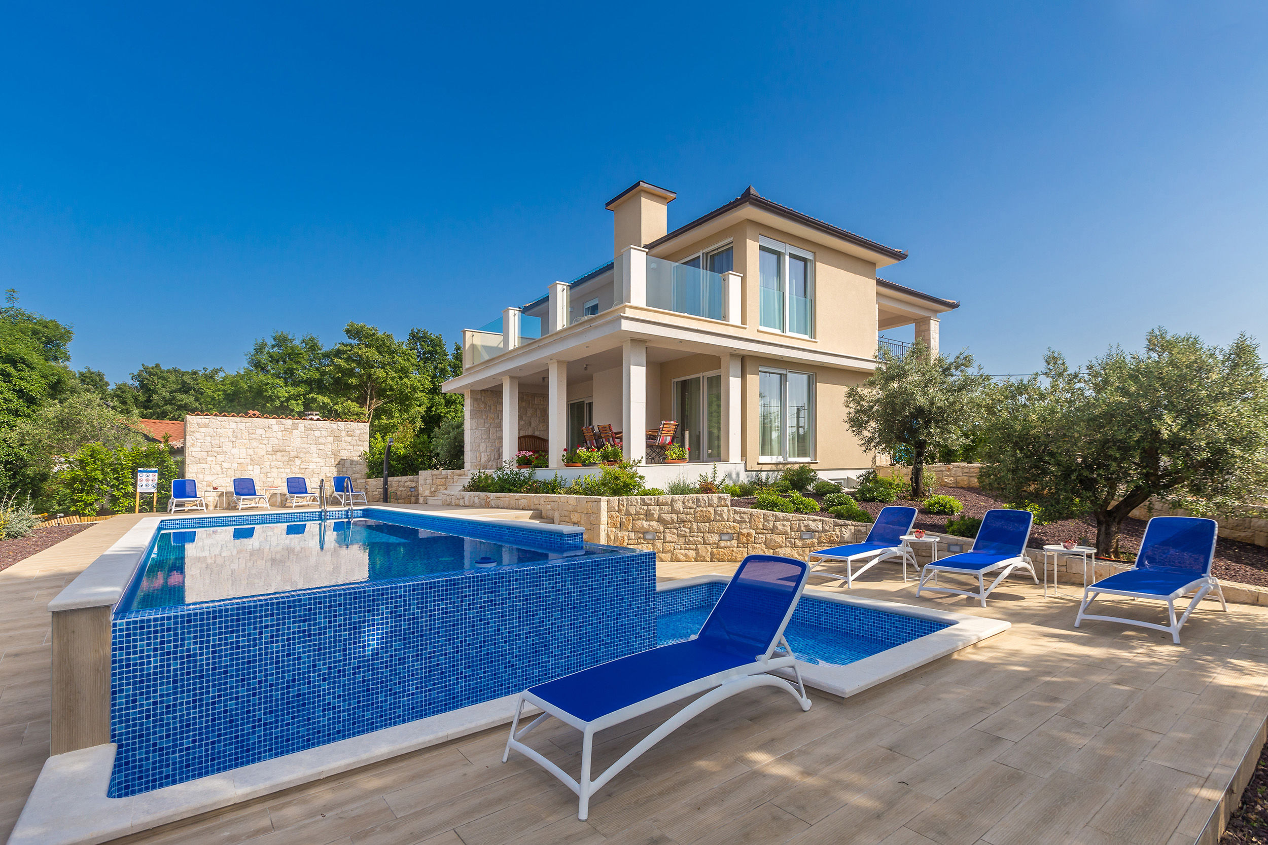 Villa Roko 62041-K1