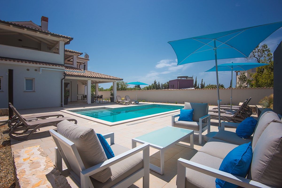 Villa Dream 74094-K1