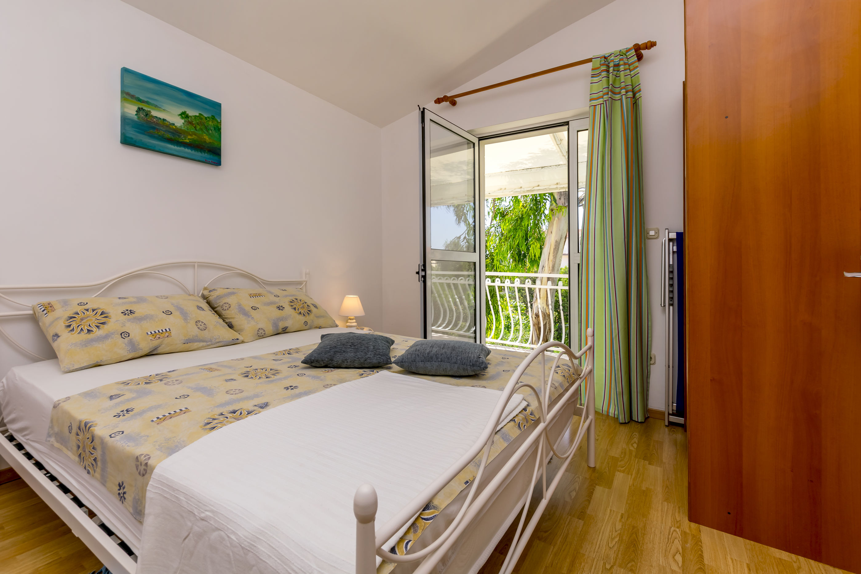 Apartments Berislav 22721-A2