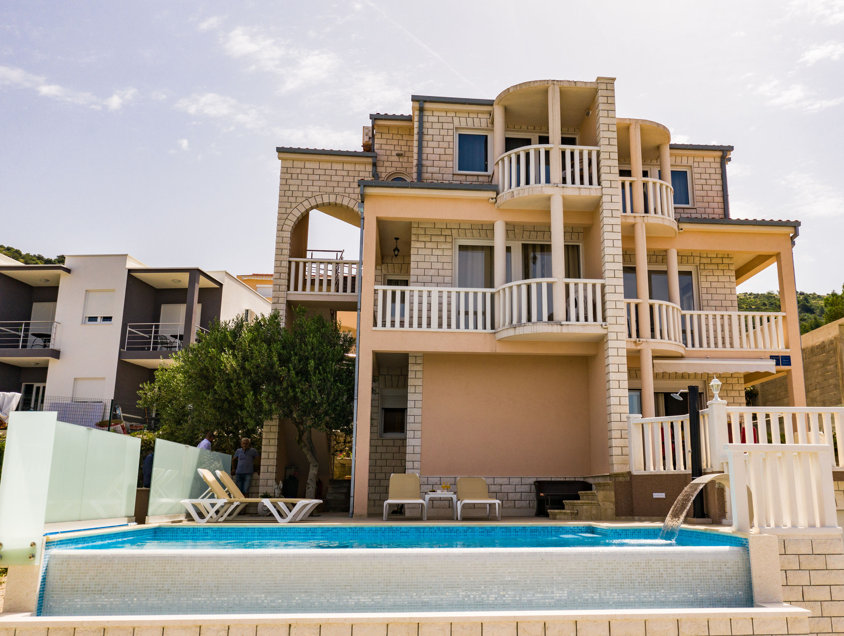 Apartments Ksenija 27231-A1