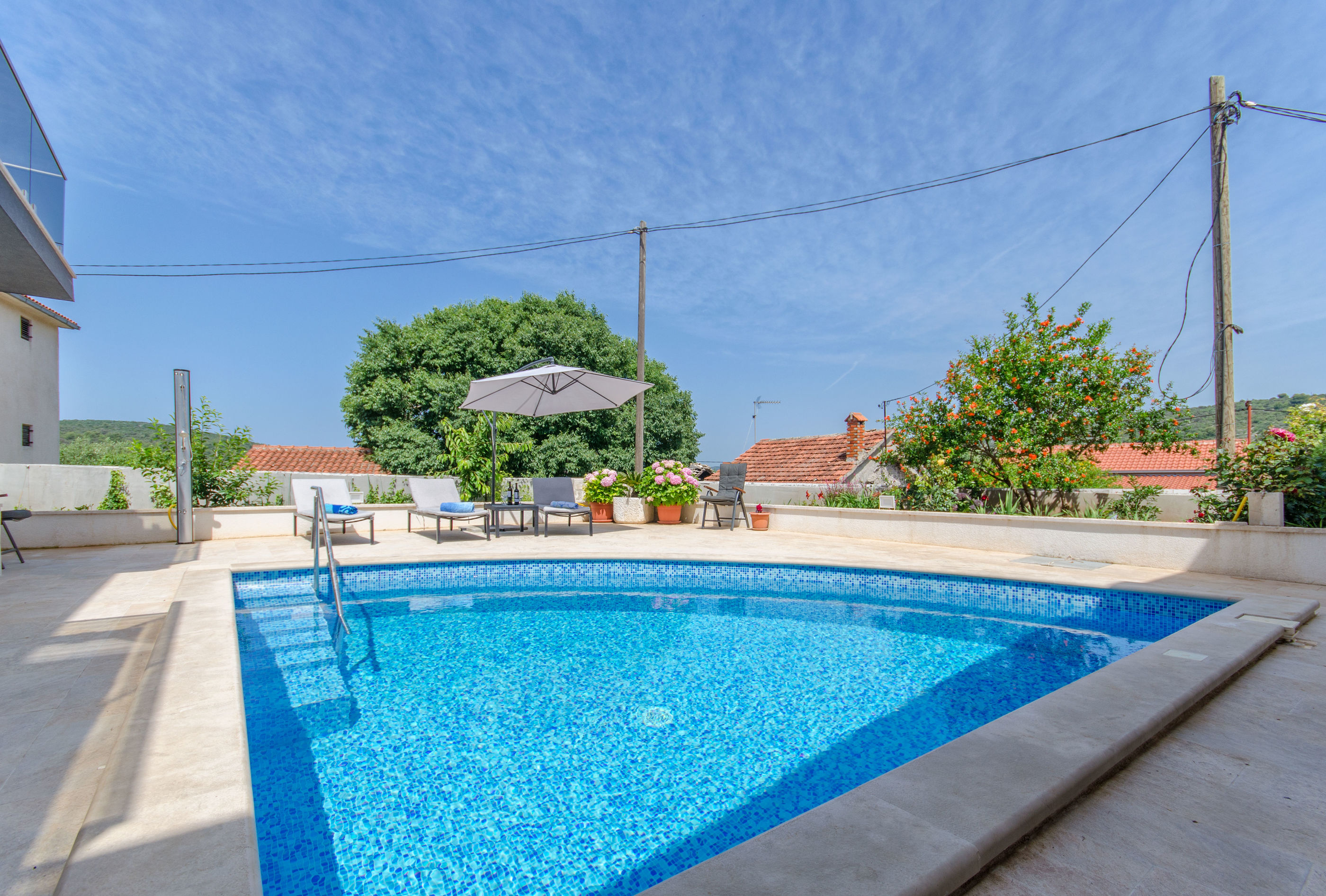 Apartments Villa LA 59731-A2