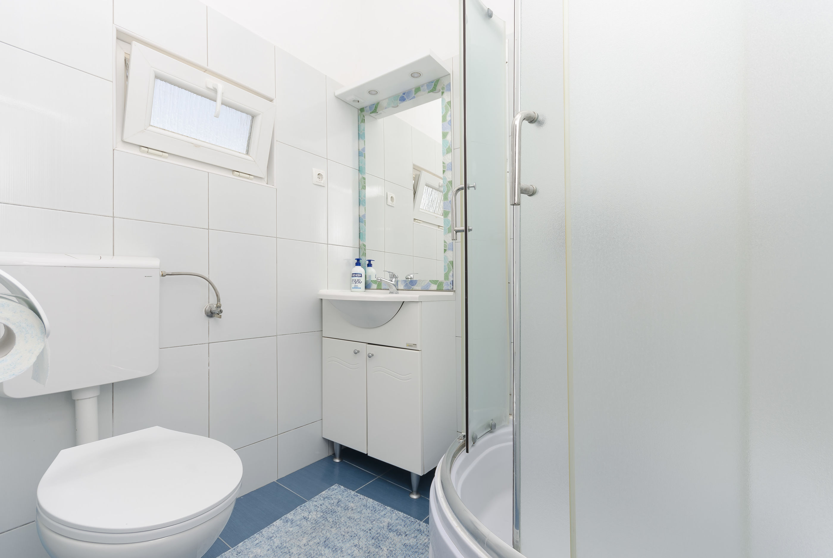 Apartments and Rooms Bepina 28141-S2