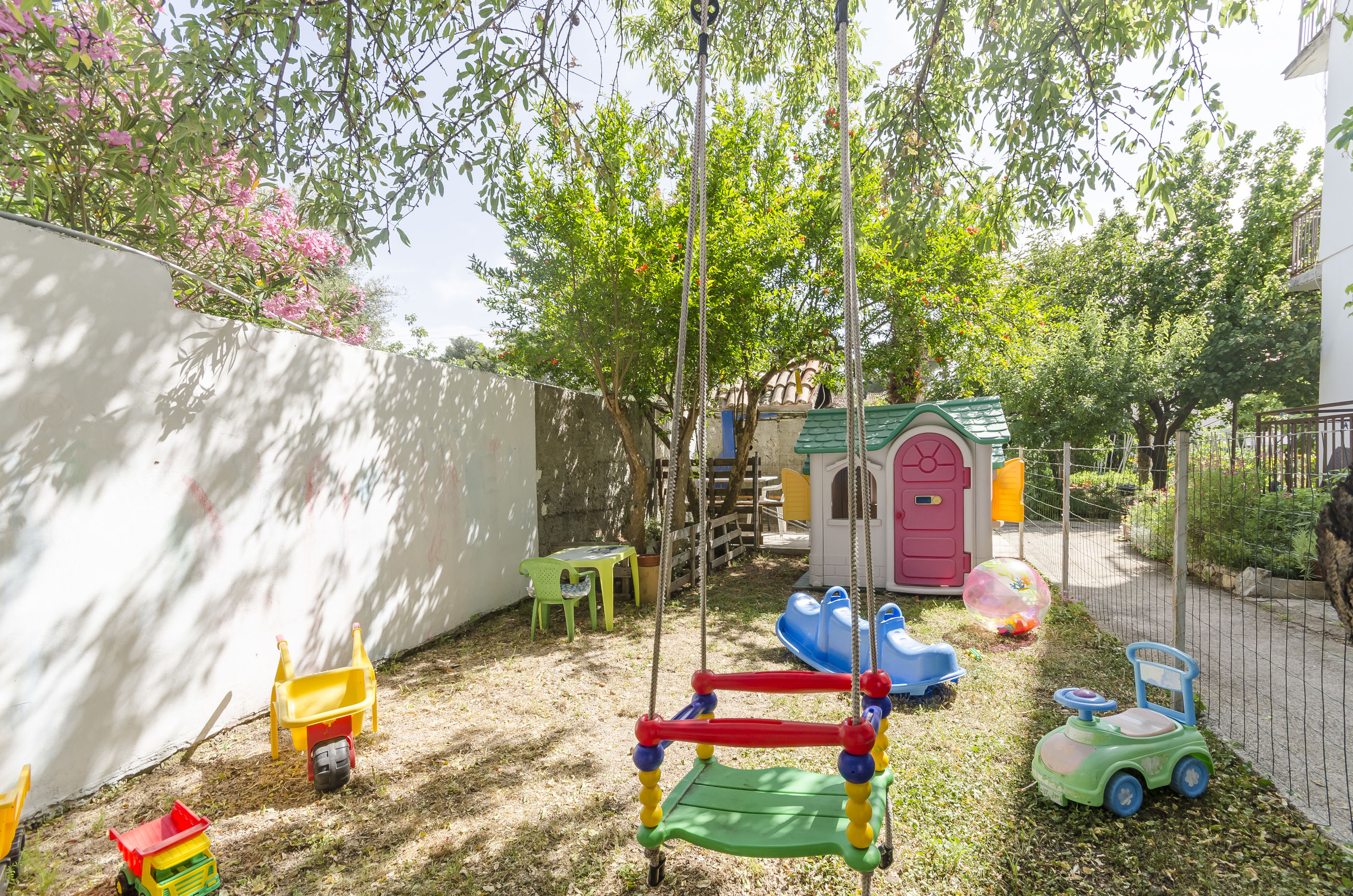Apartments and Rooms Bepina 28141-S1