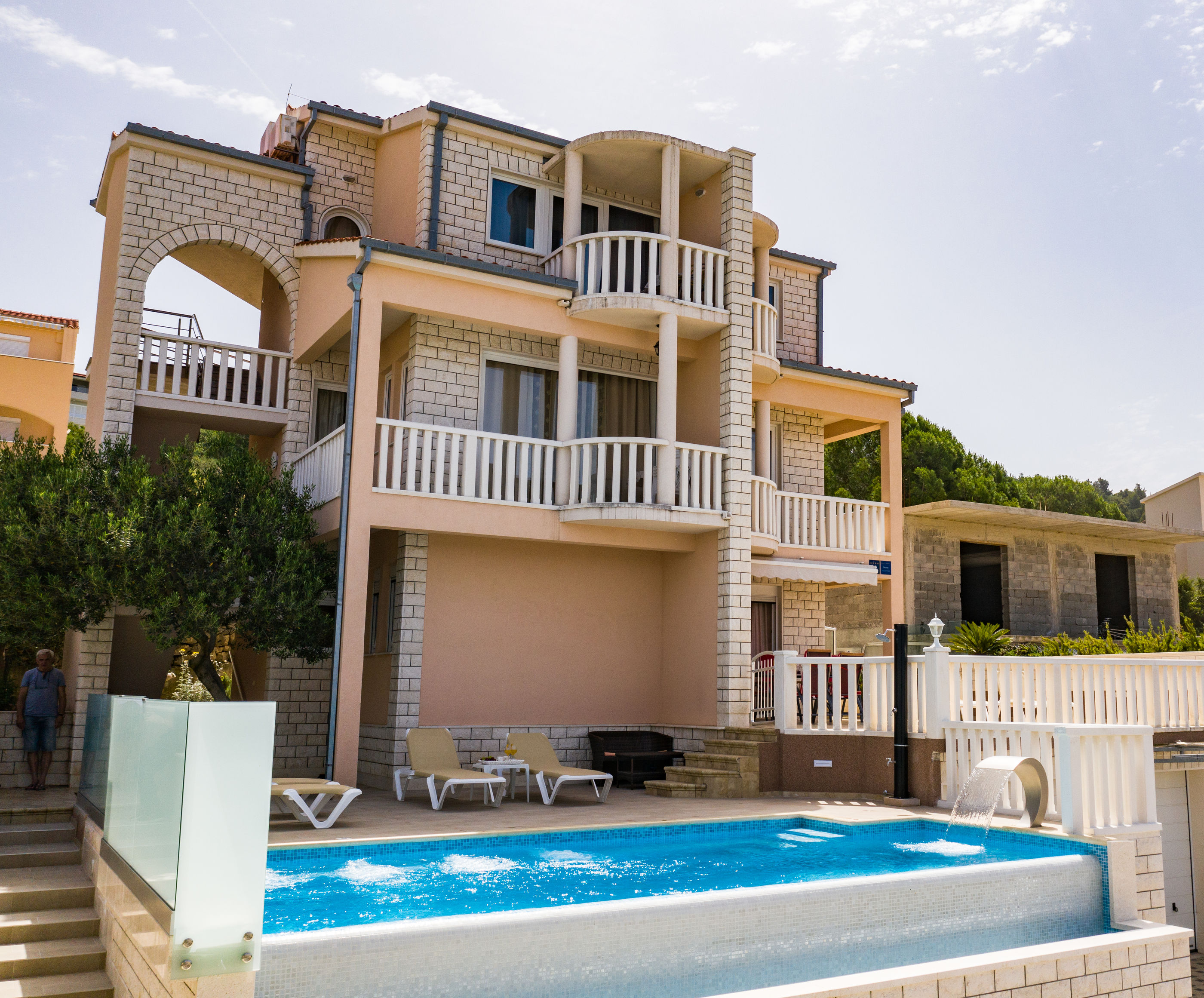 Apartments Ksenija 27231-A1