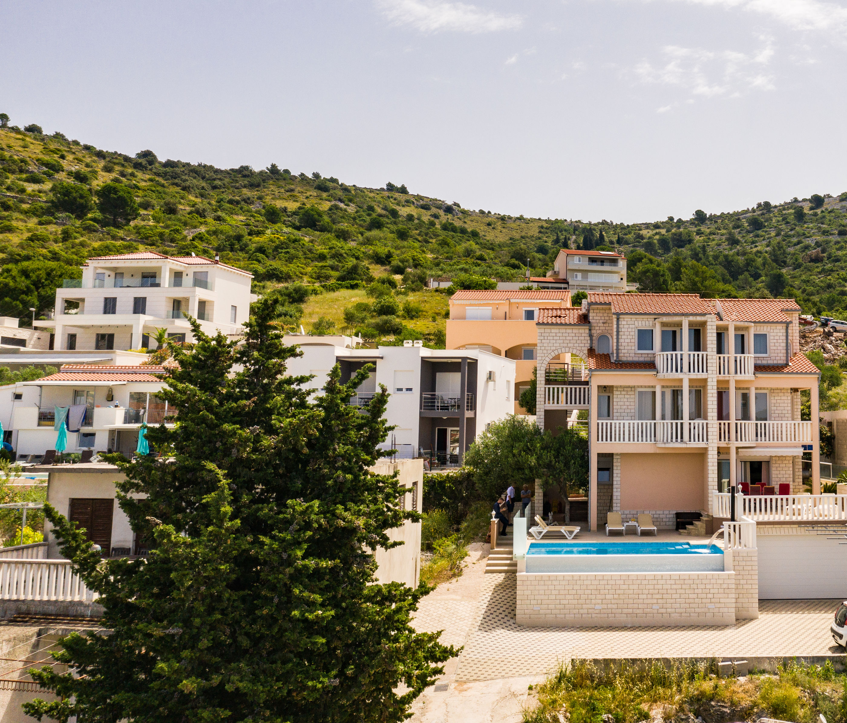 Apartments Ksenija 27231-A1