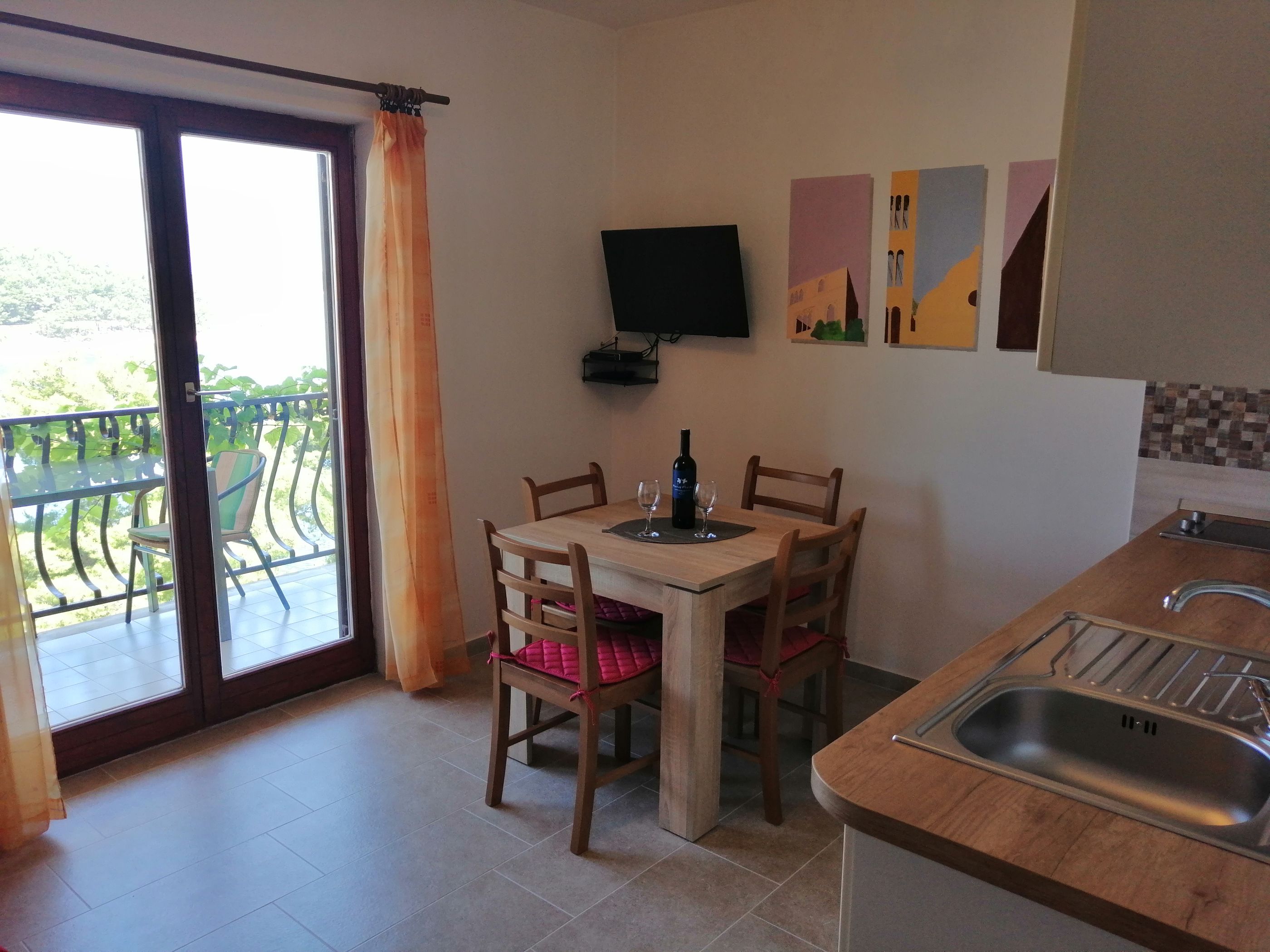 Apartments and Room Carić 57991-A2