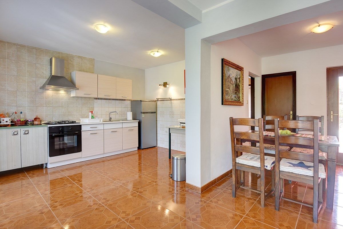 Casa Milat 73994-A1