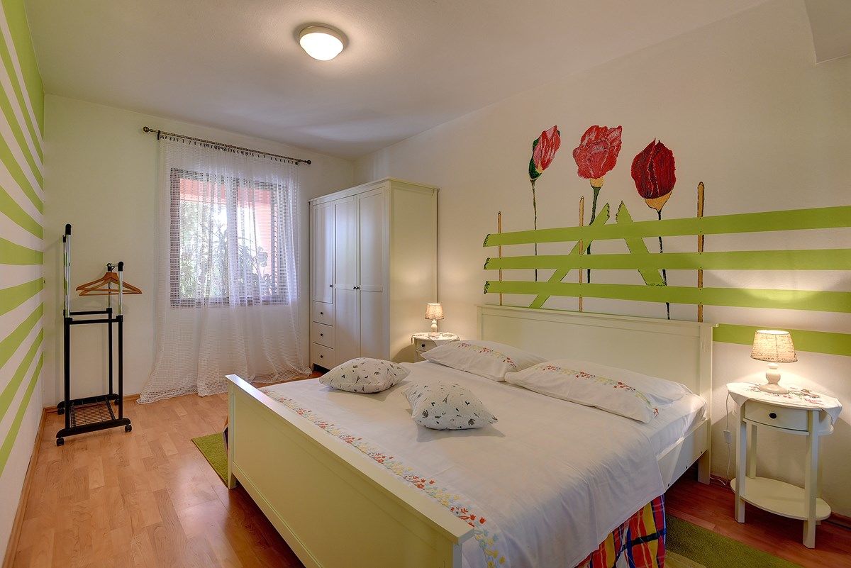 Casa Milat 73994-A1