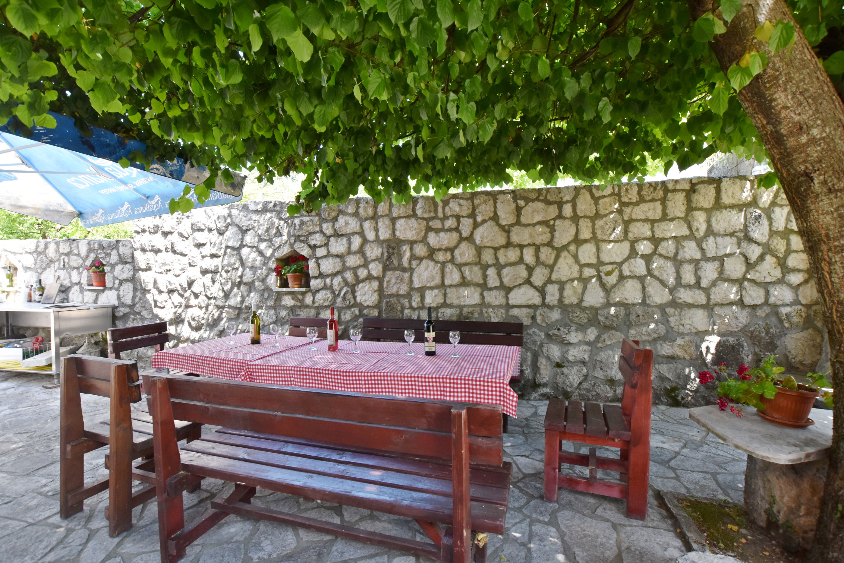Rooms Sveti Toma 70201-S2
