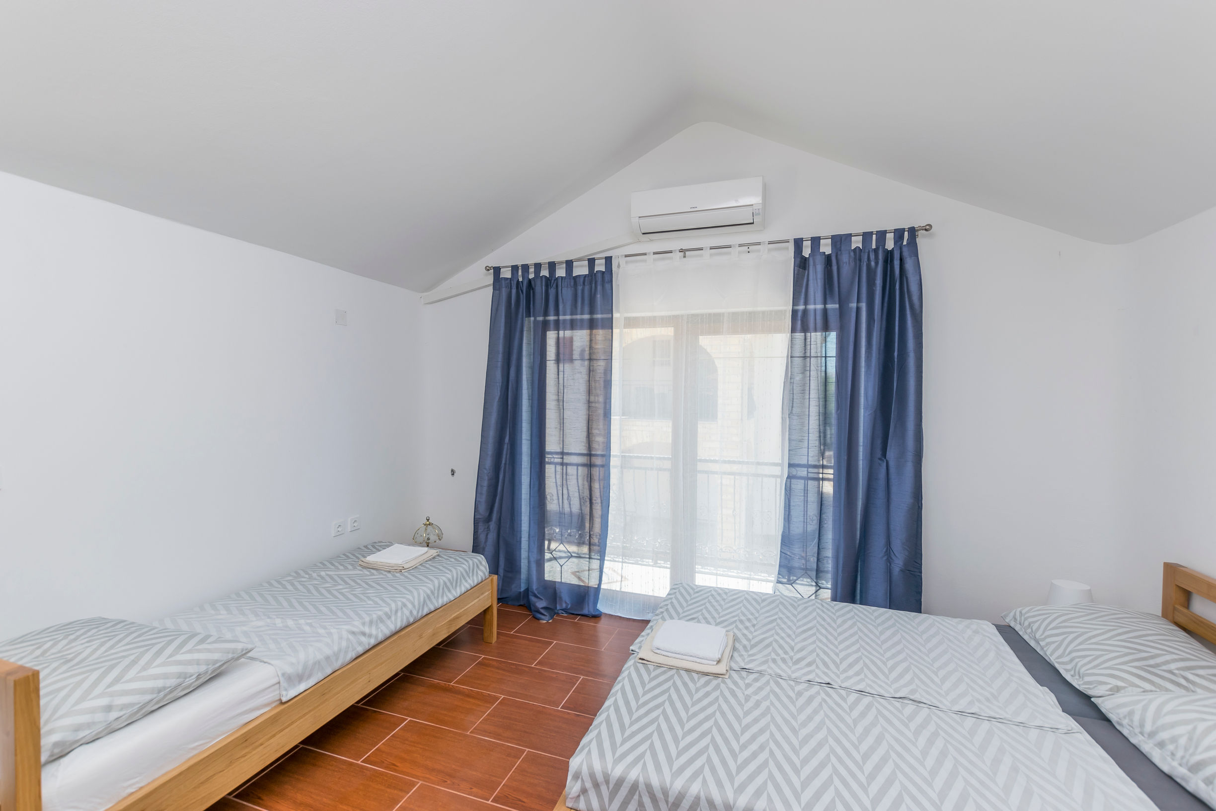 House Paklenica Stone I 55882-K1