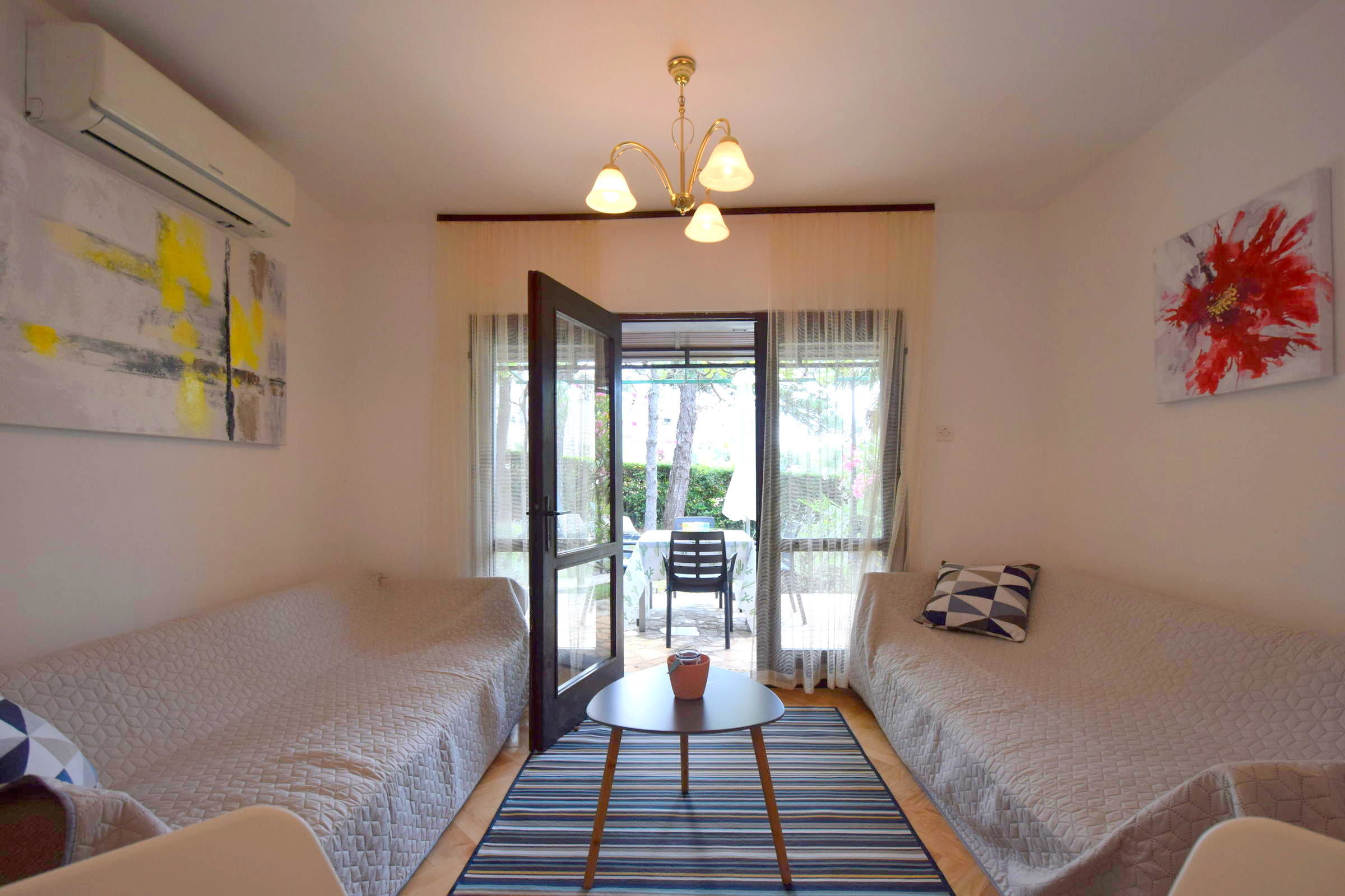 Apartments Ivka-rozalija 62351-A1