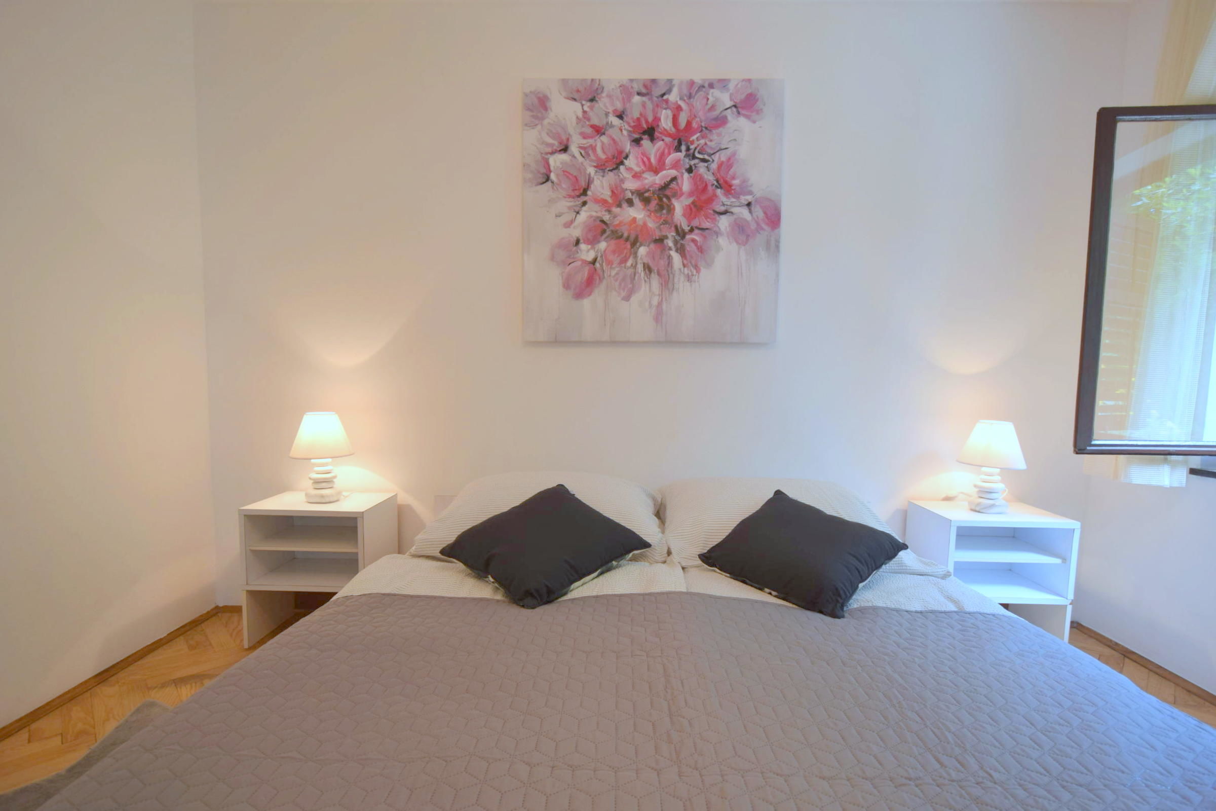 Apartments Ivka-rozalija 62351-A1
