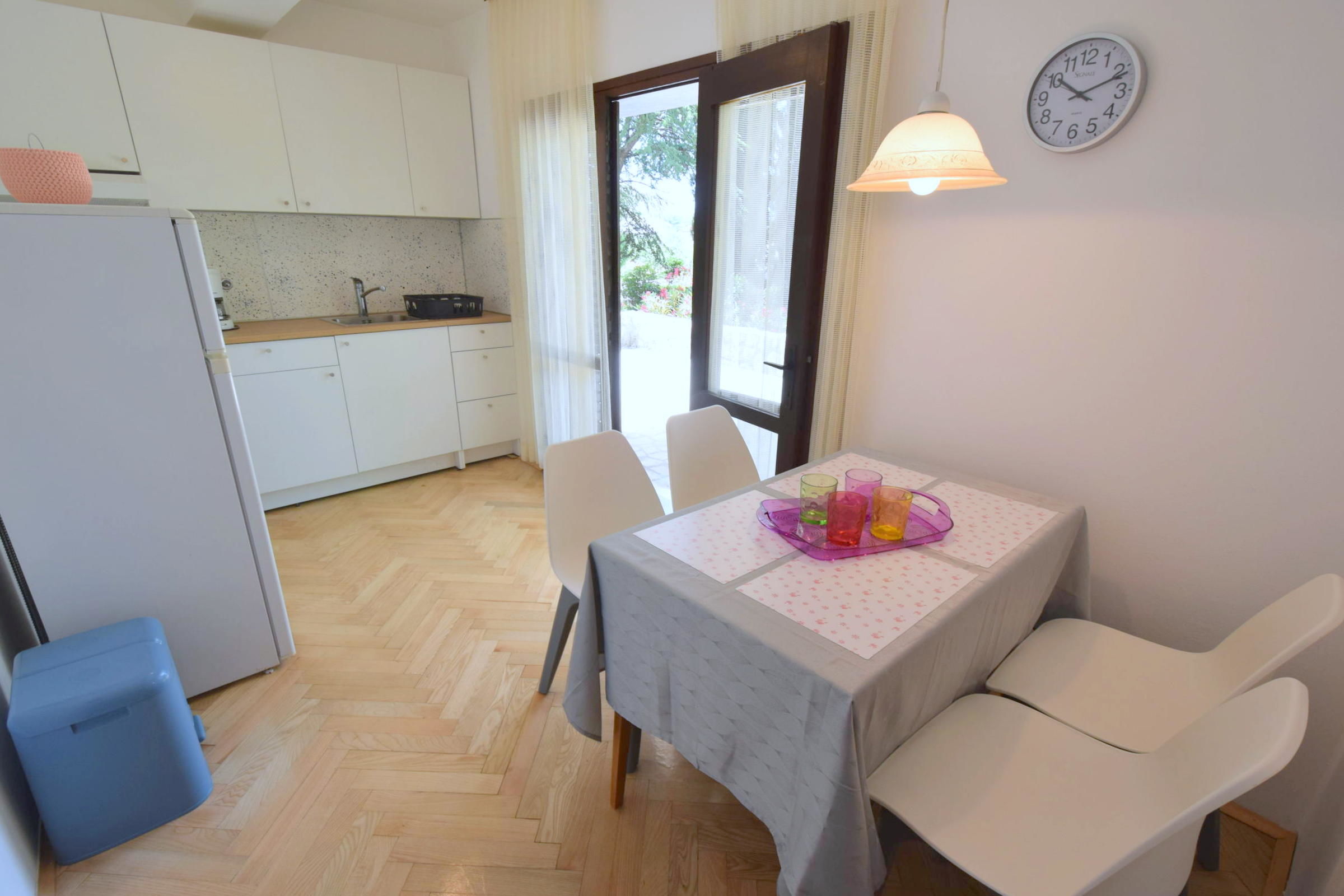 Apartments Ivka-rozalija 62351-A2