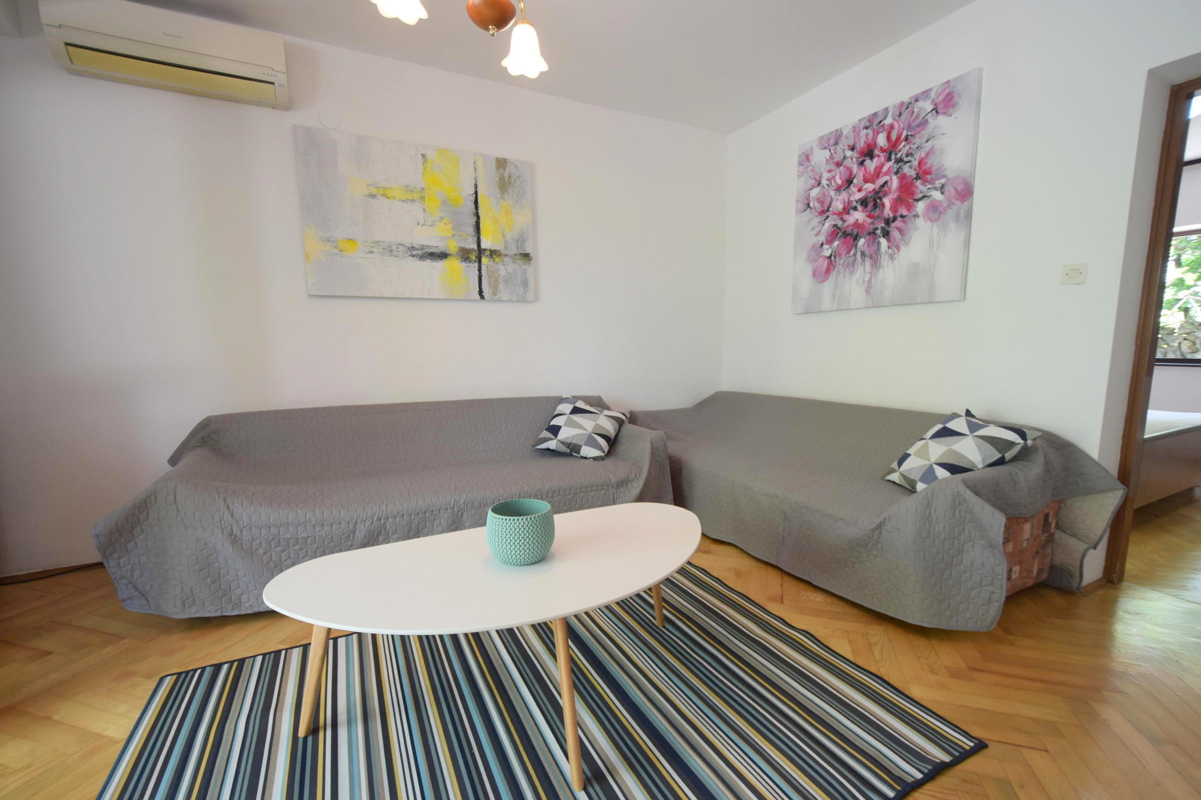 Apartments Ivka-rozalija 62351-A2