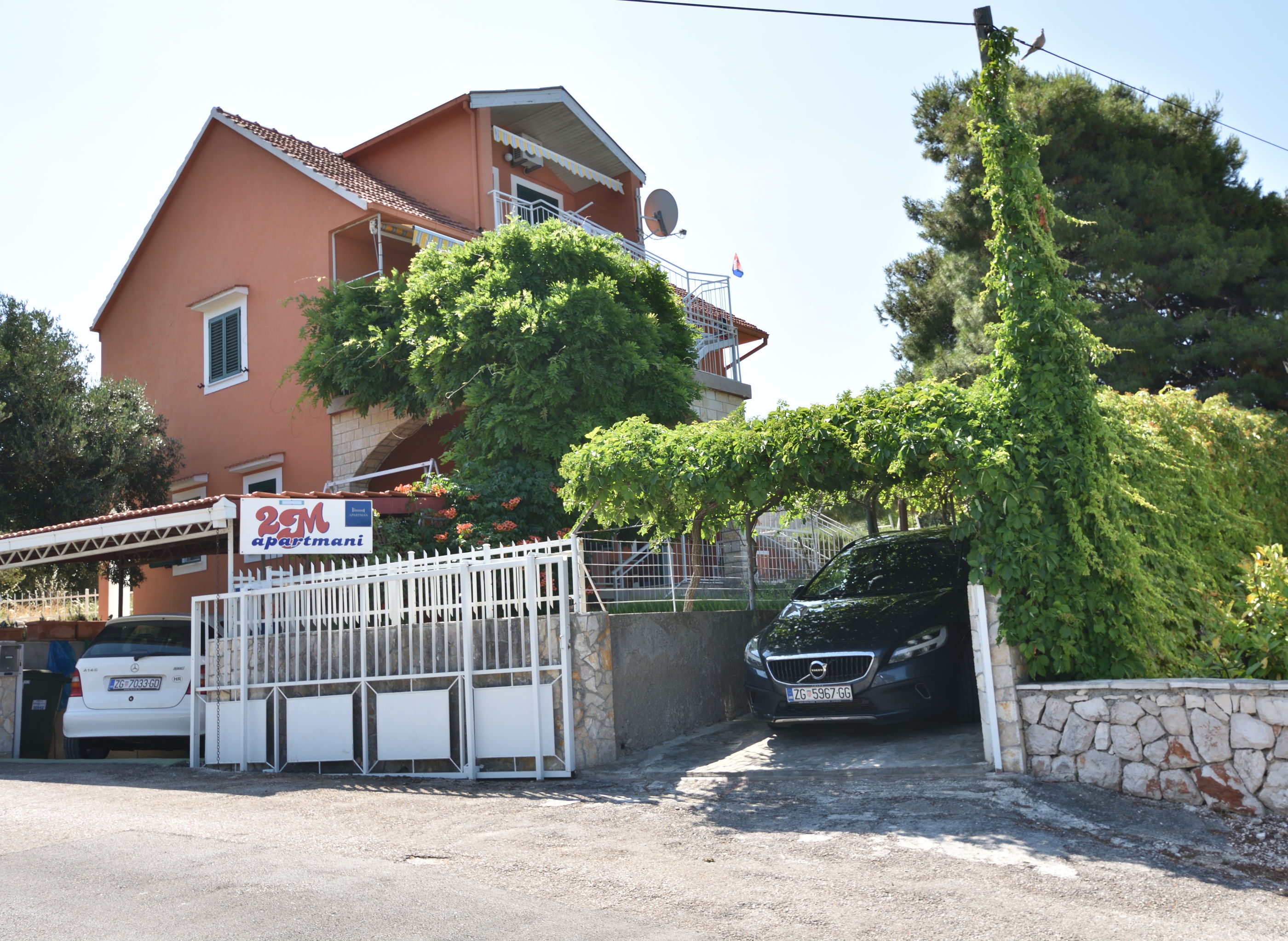 Apartments 2M 70951-A1