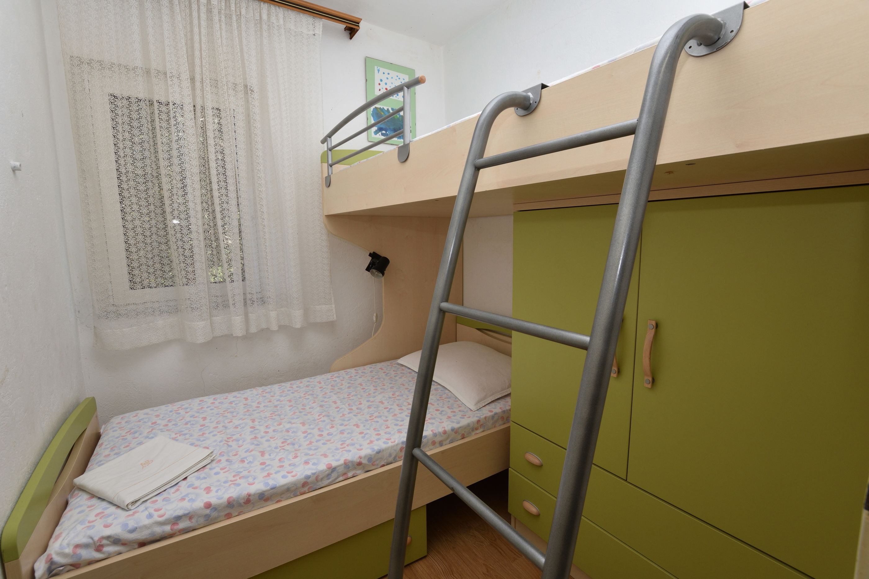 Apartments 2M 70951-A2