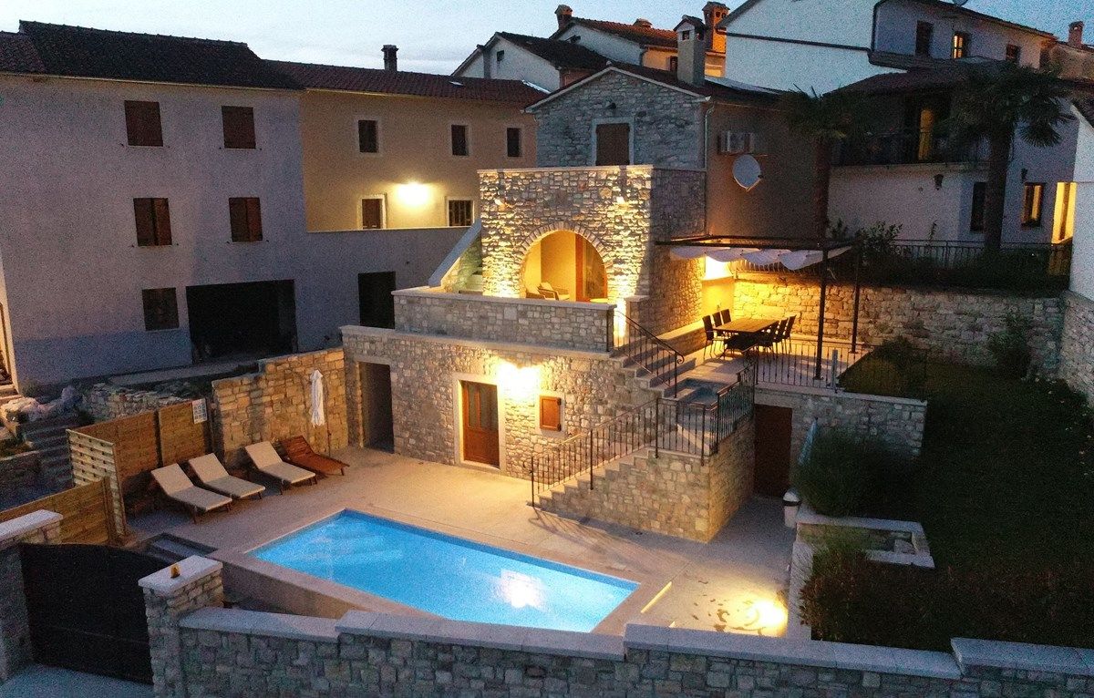 Villa Beram 73849-K1