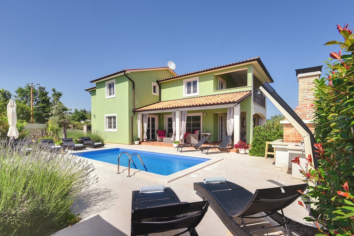 Villa Oliva 74019-K1