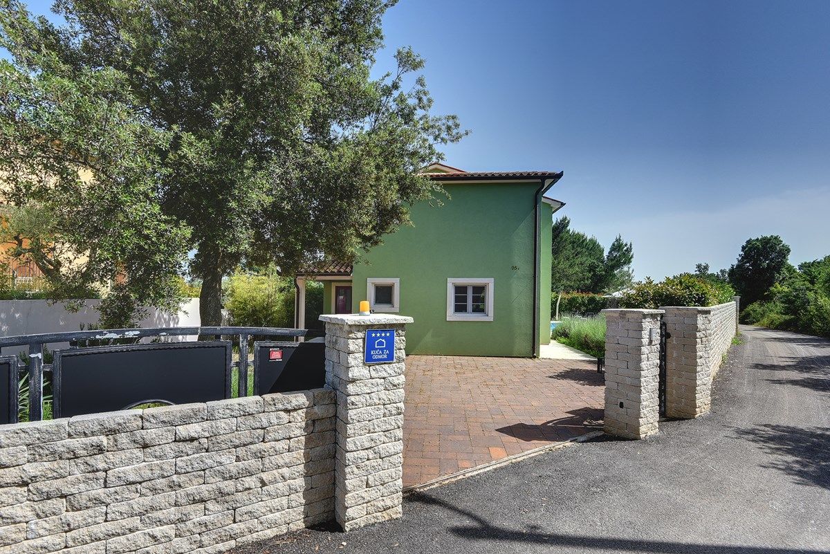 Villa Oliva 74019-K1