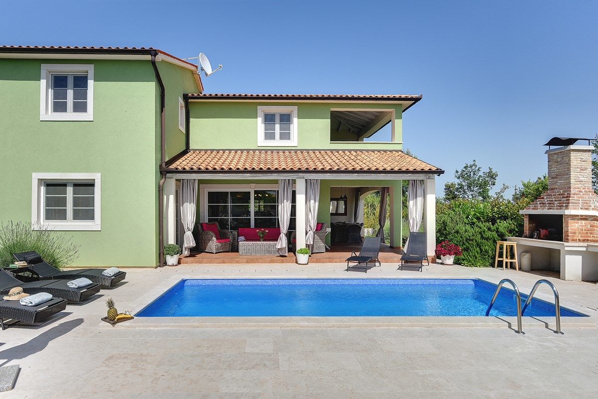 Villa Oliva 74019-K1
