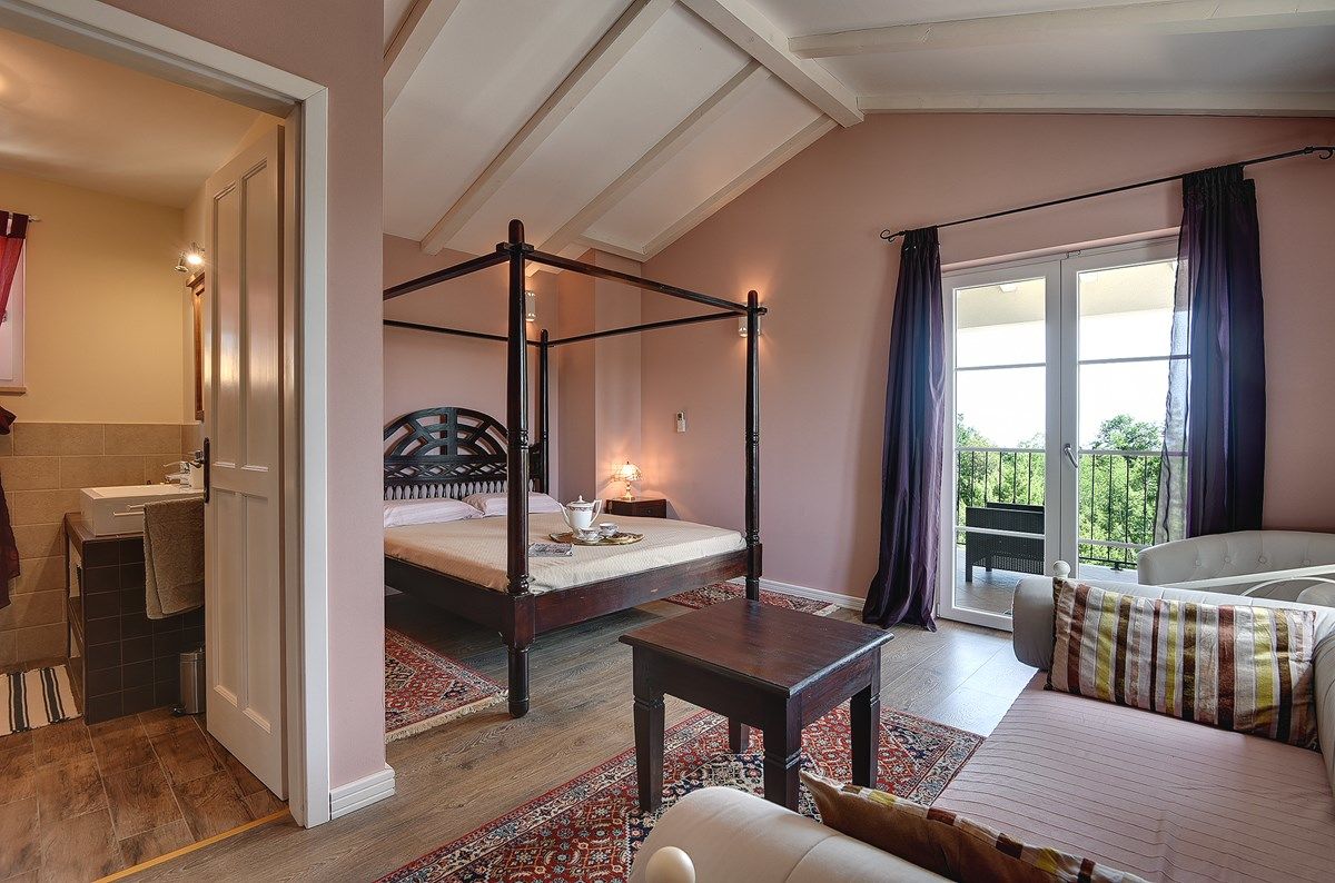 Villa Oliva 74019-K1