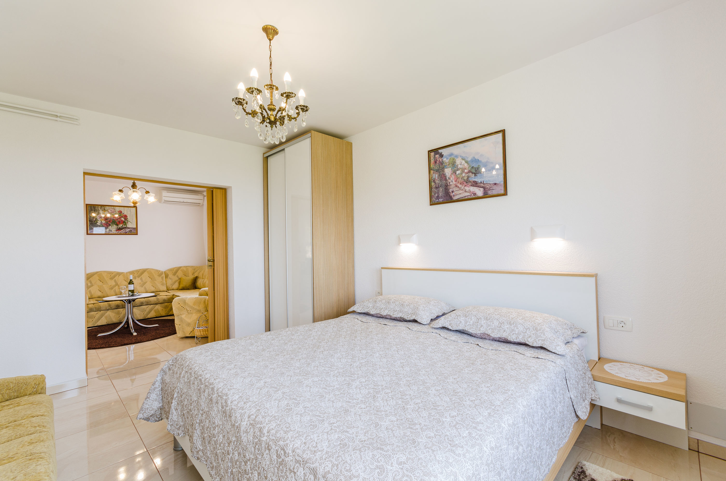 Apartments Katica 71001-A1