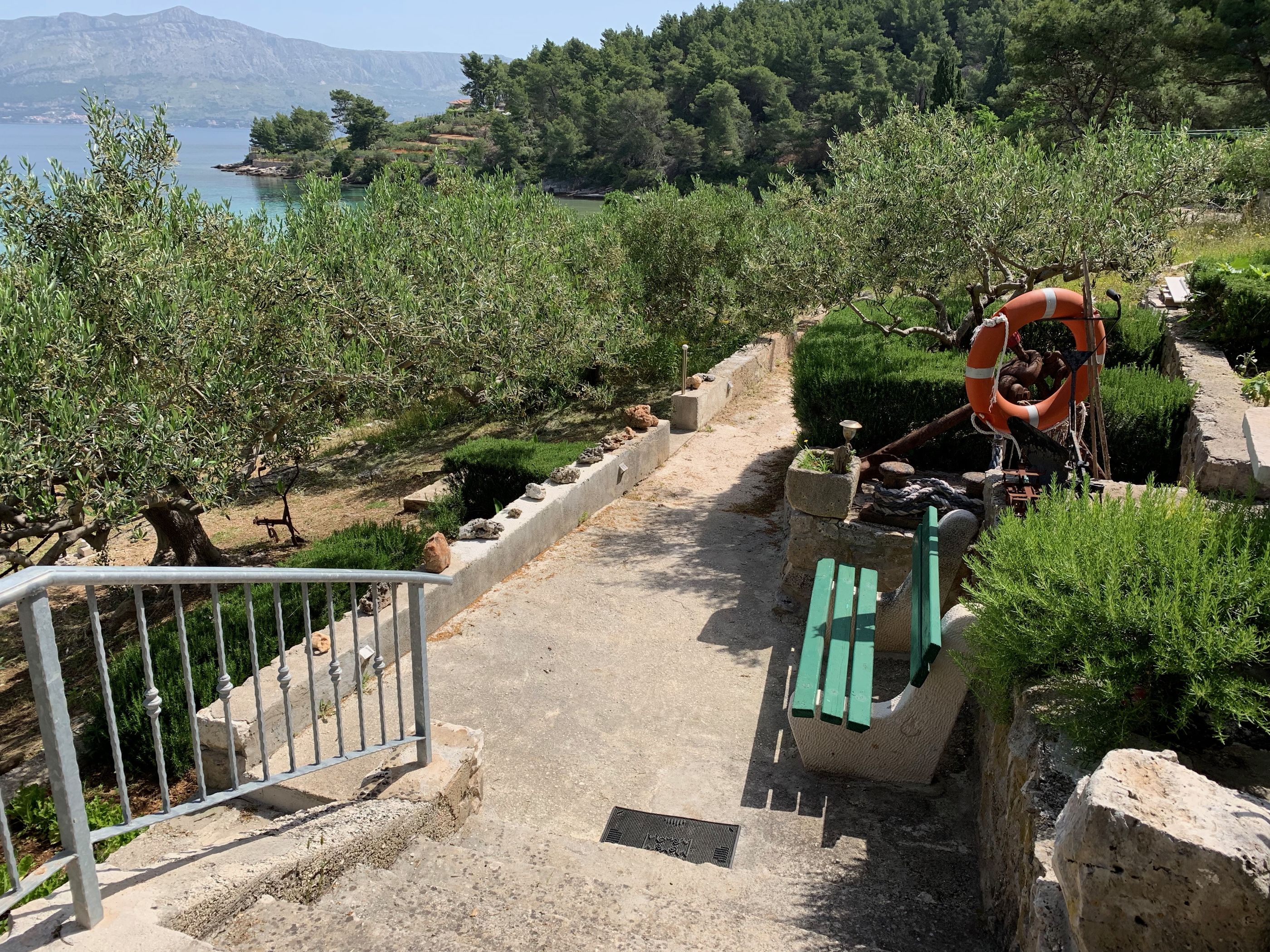 House Ivica 34902-K1
