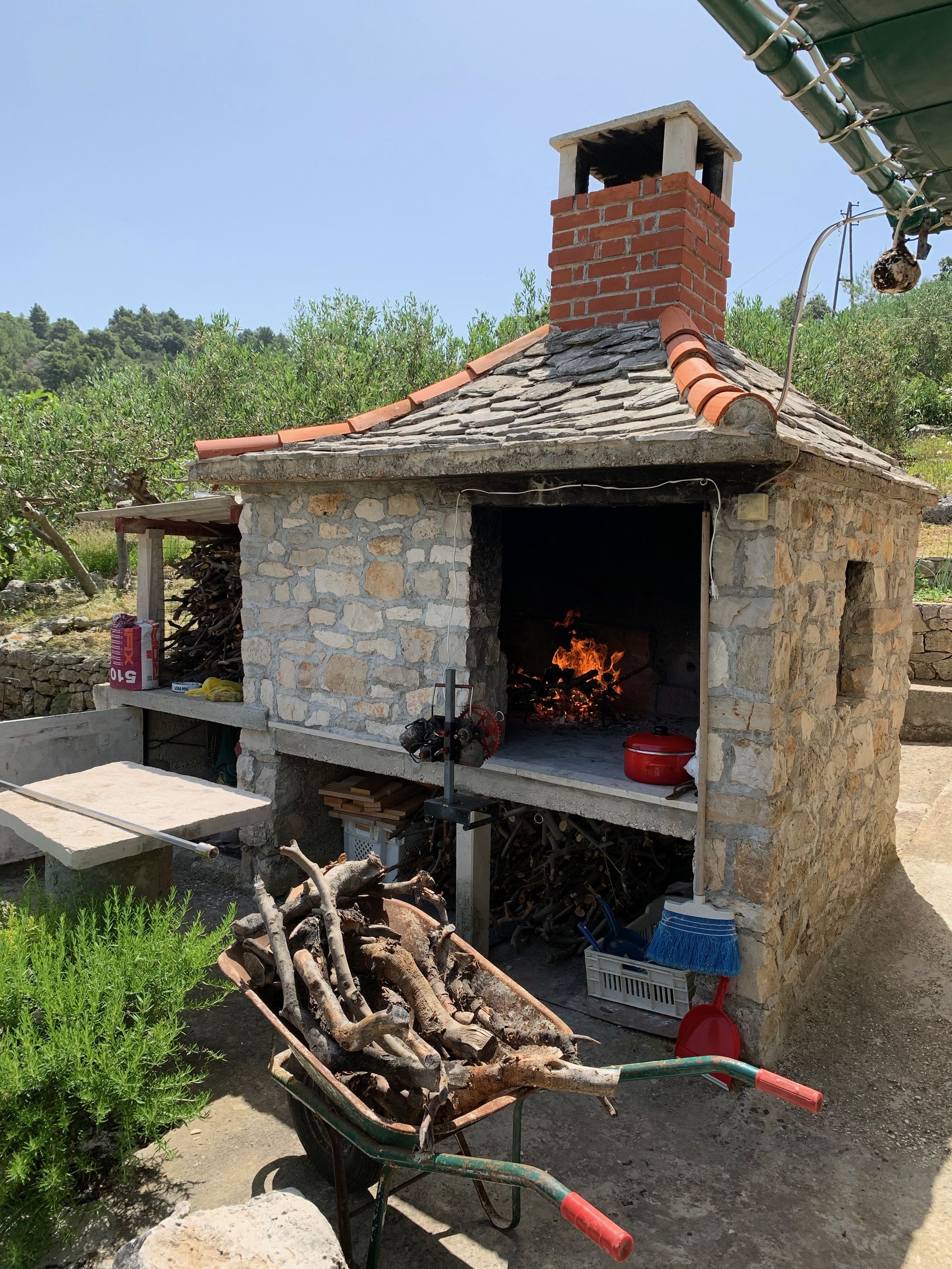 House Ivica 34902-K1