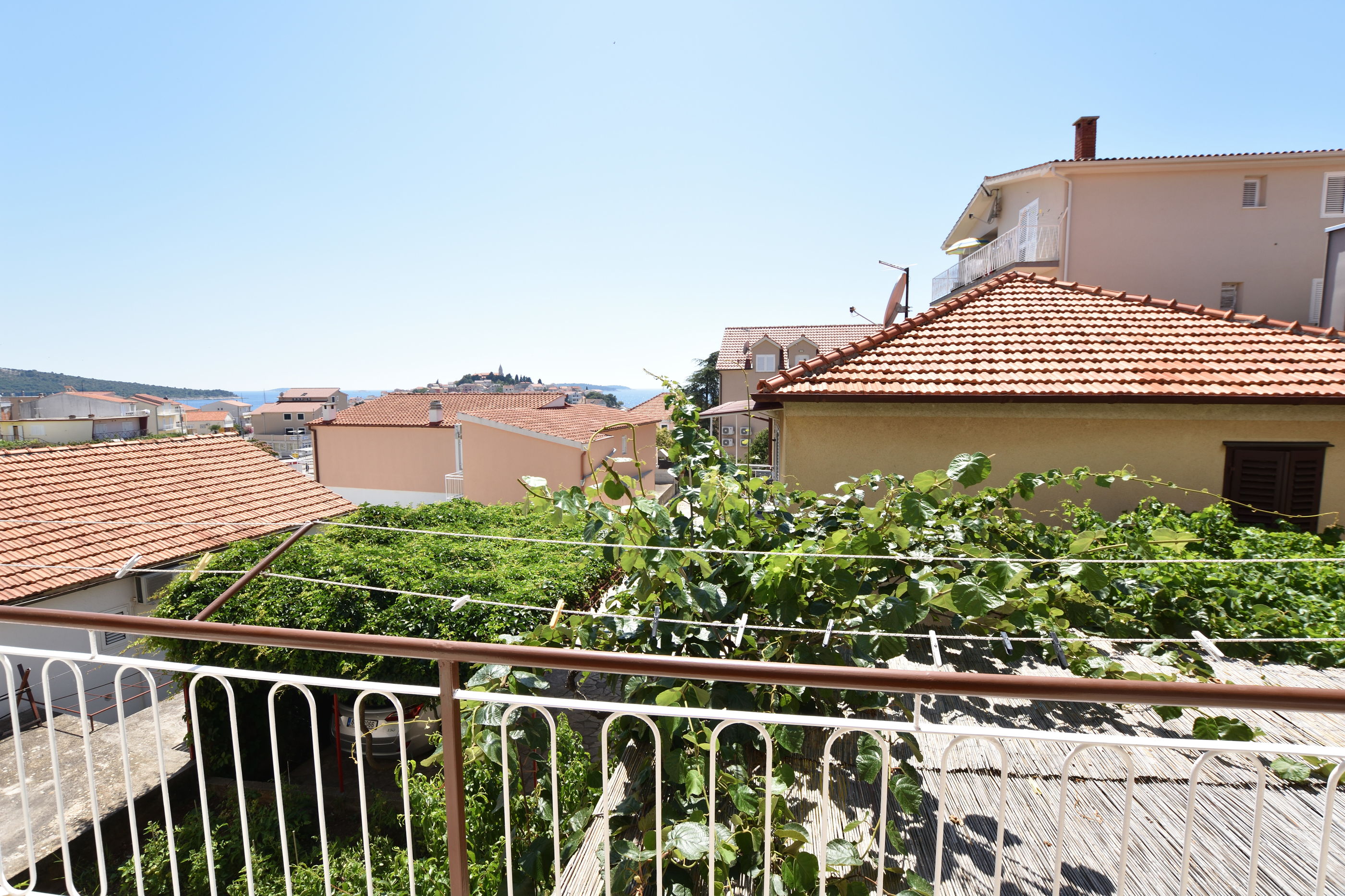 Apartments Paško 15485-A1
