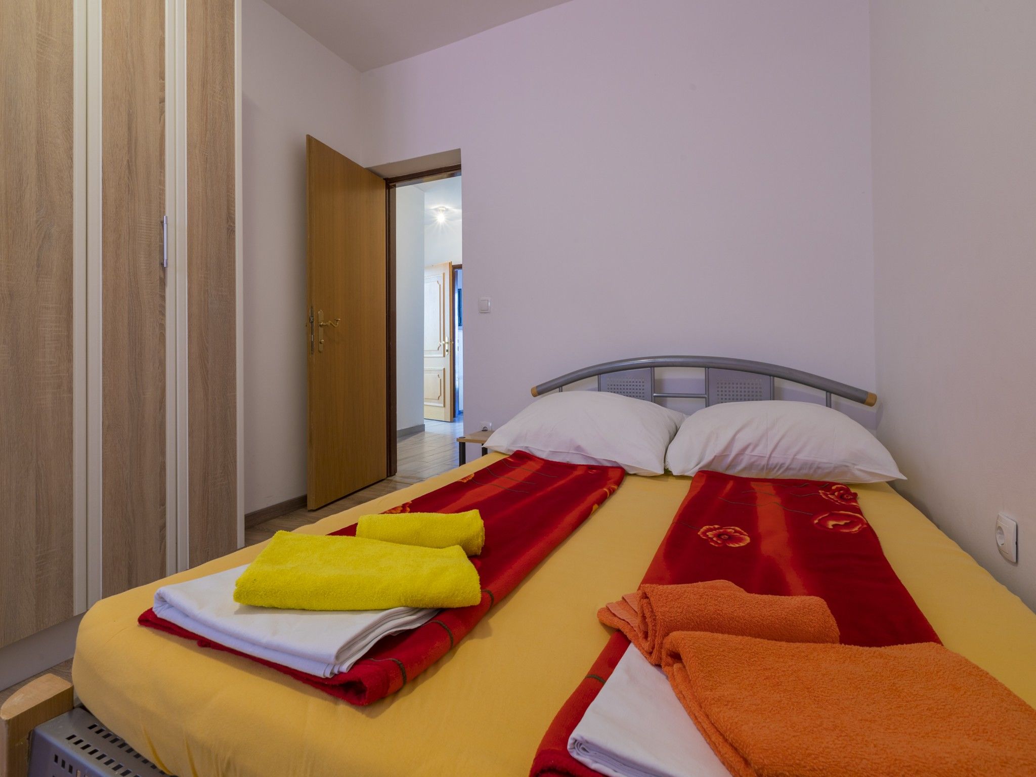 Apartments Frutis 62919-A3