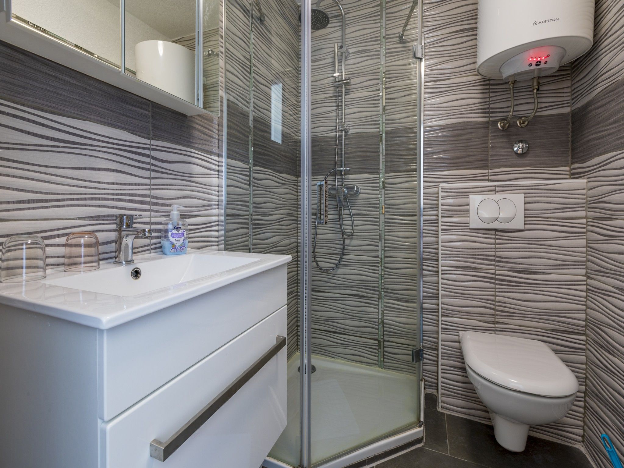 Apartments Frutis 62919-A2