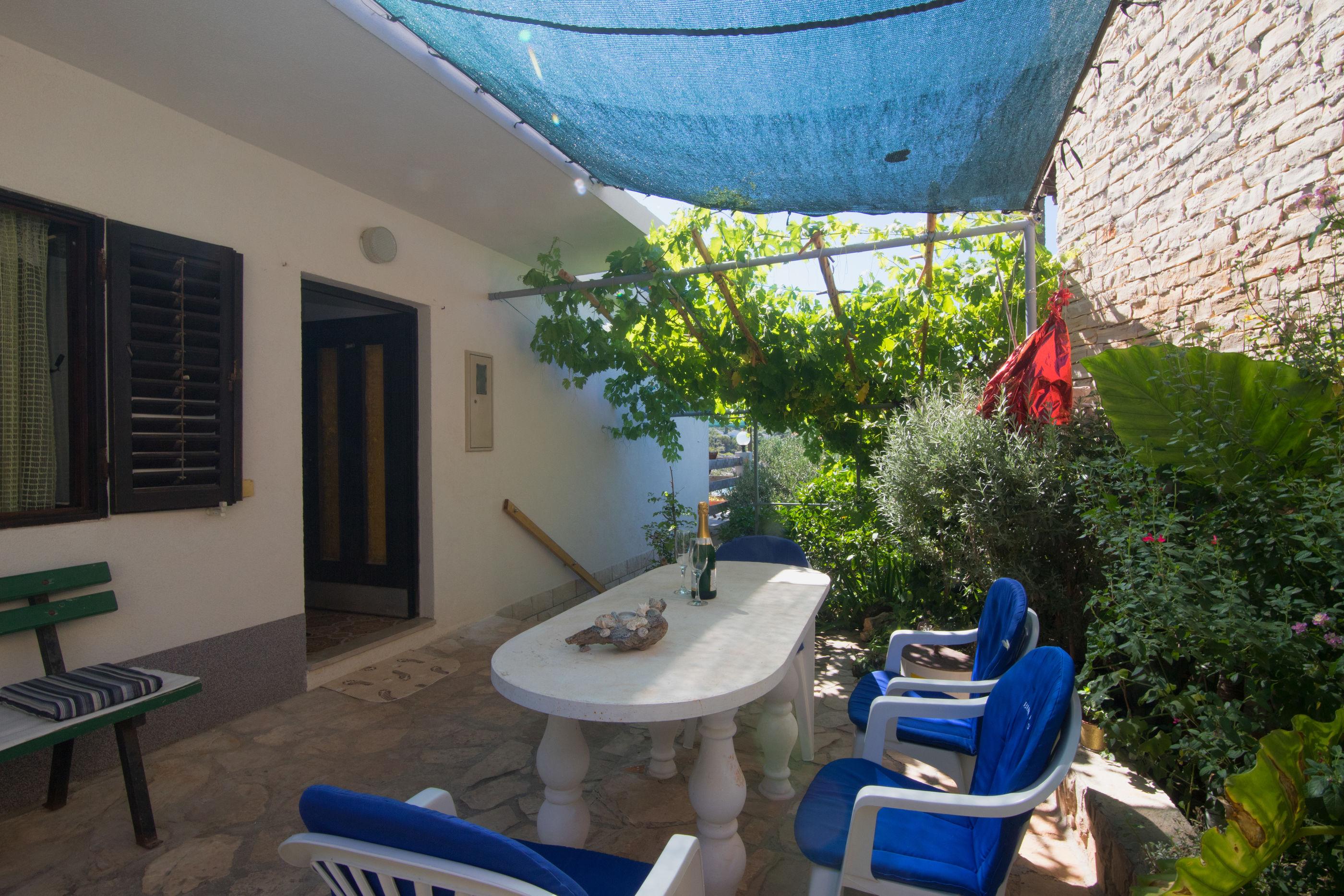 Apartment Sanka 46881-A1