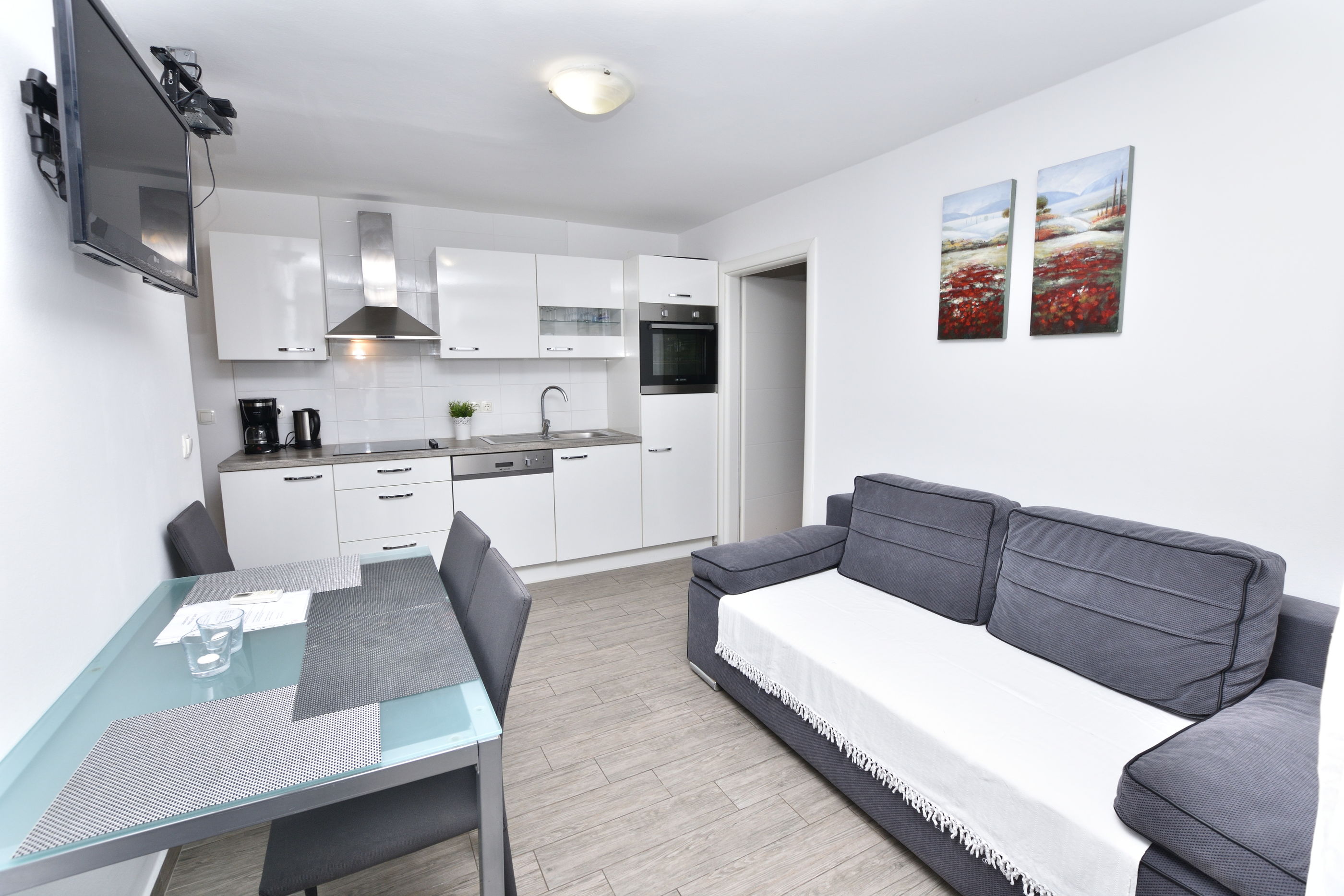 Apartment Ivan 71021-A1