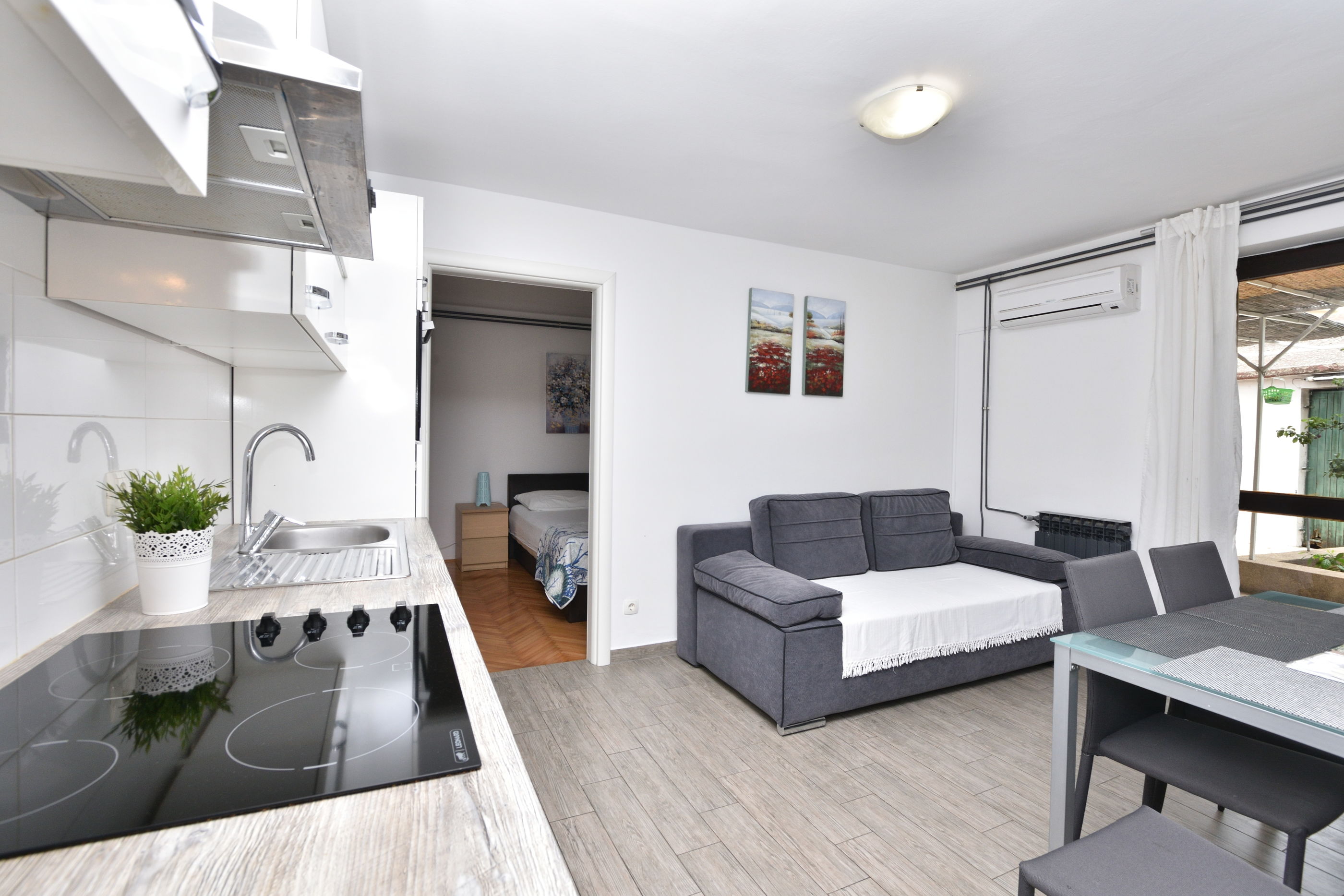Apartment Ivan 71021-A1