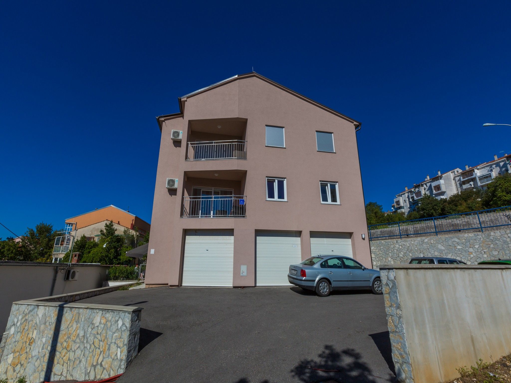 Apartment Cherry 62925-A1