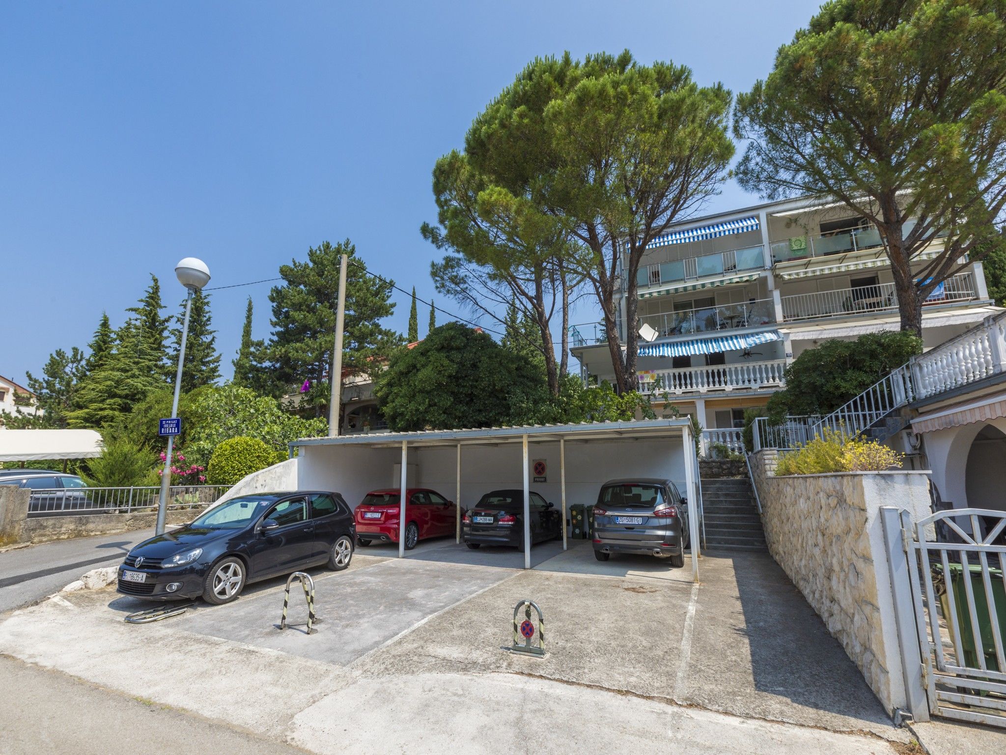 Apartment Cherry 2 62926-A1