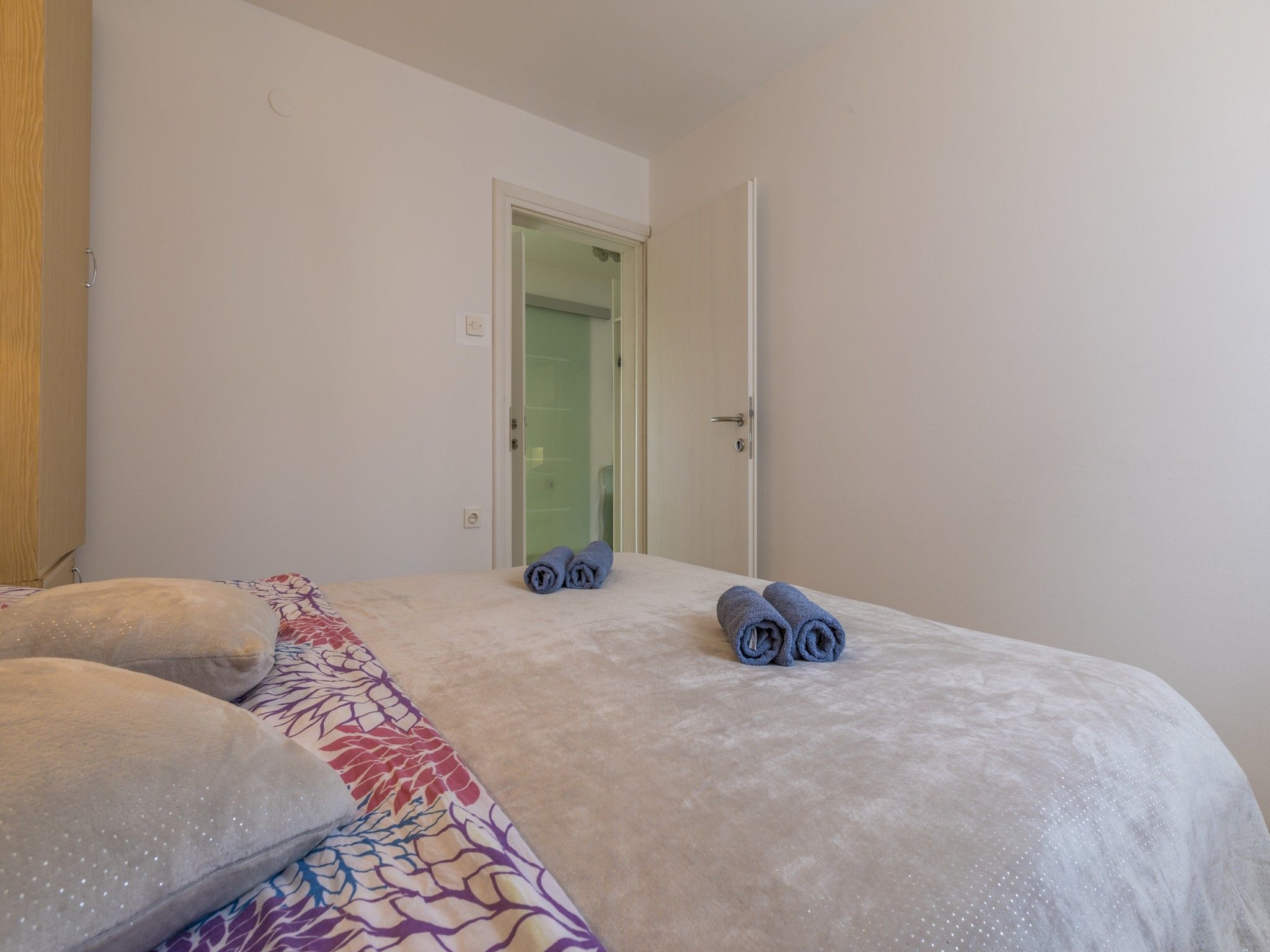Apartment Cherry 2 62926-A1