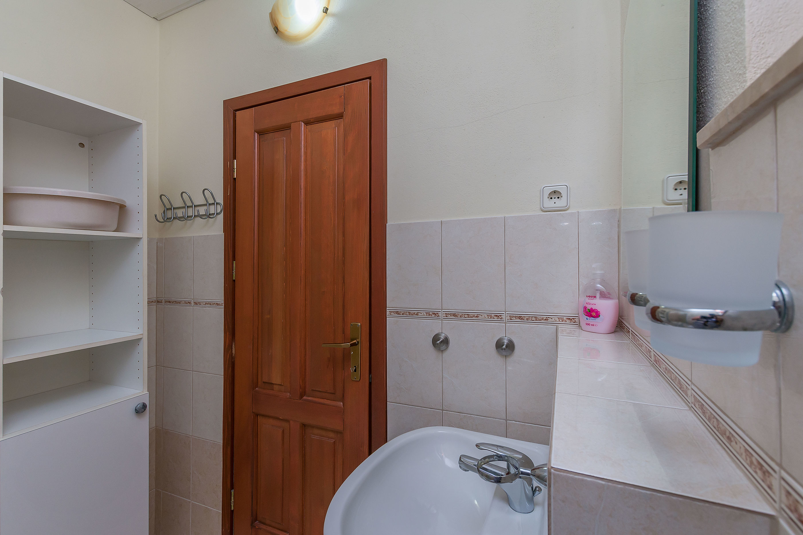Apartments Ljiljana 71381-A4