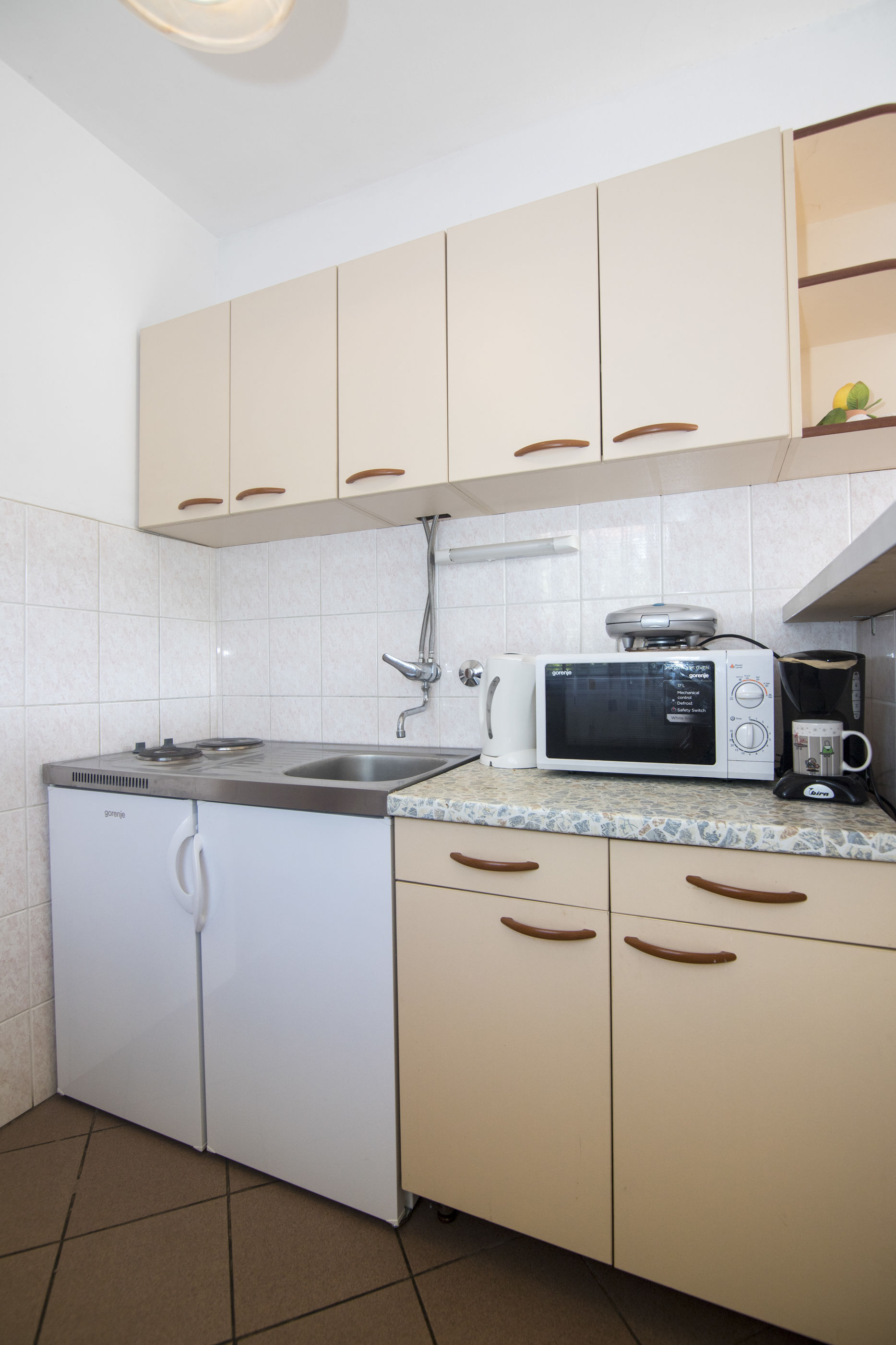 Apartments and Rooms Nikol 67161-A2