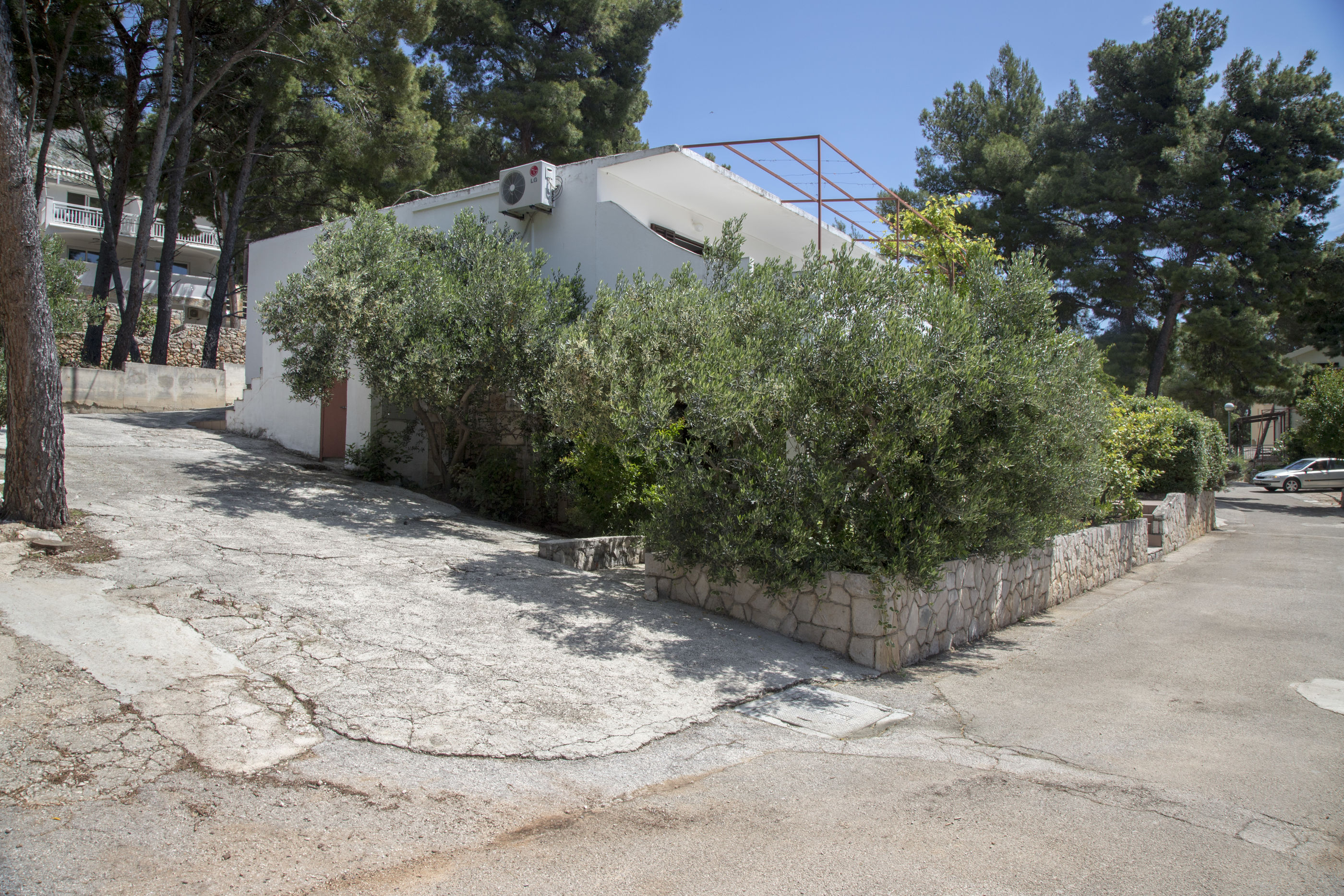 Apartments Tonin 18771-A4