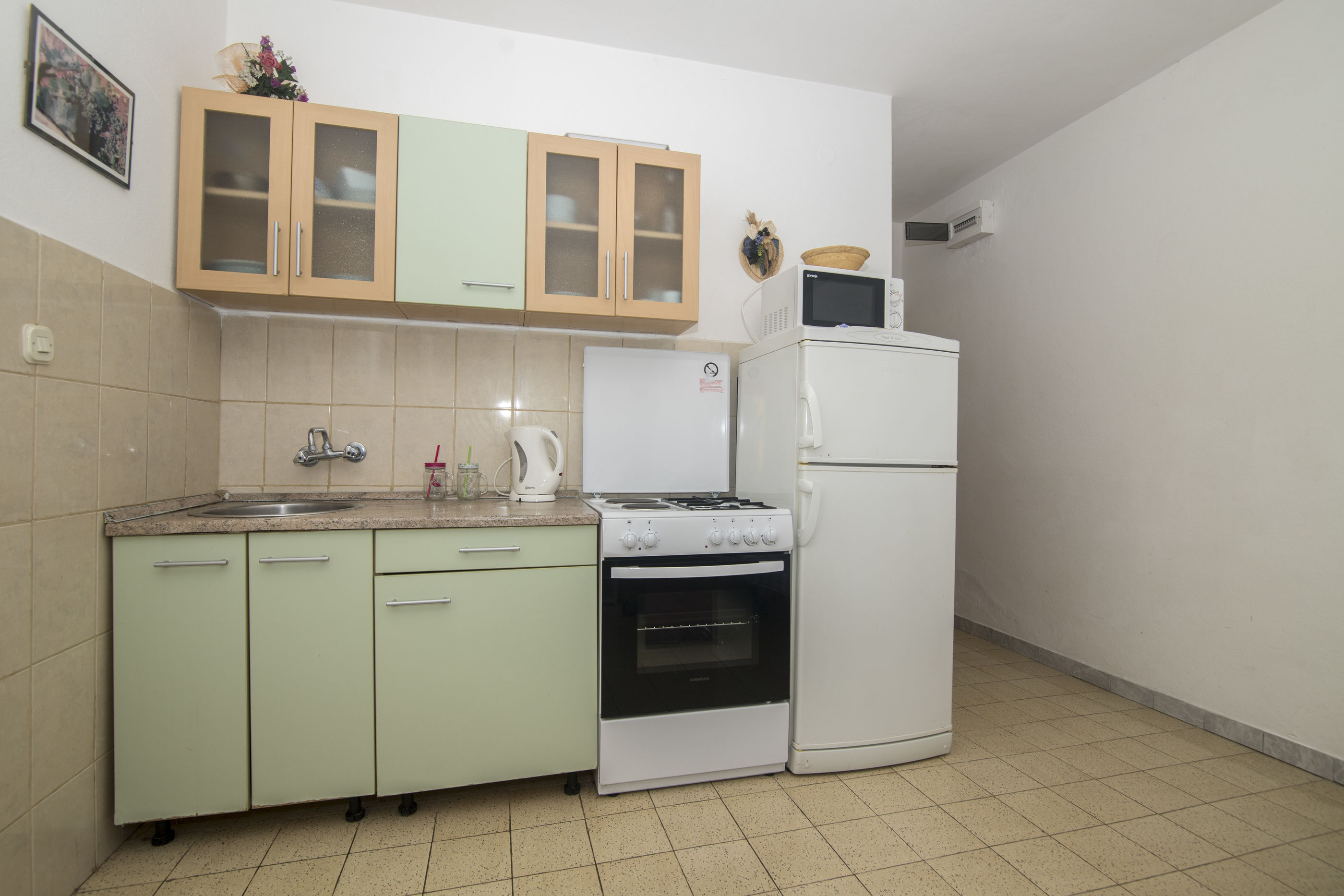 Apartments Tonin 18771-A1