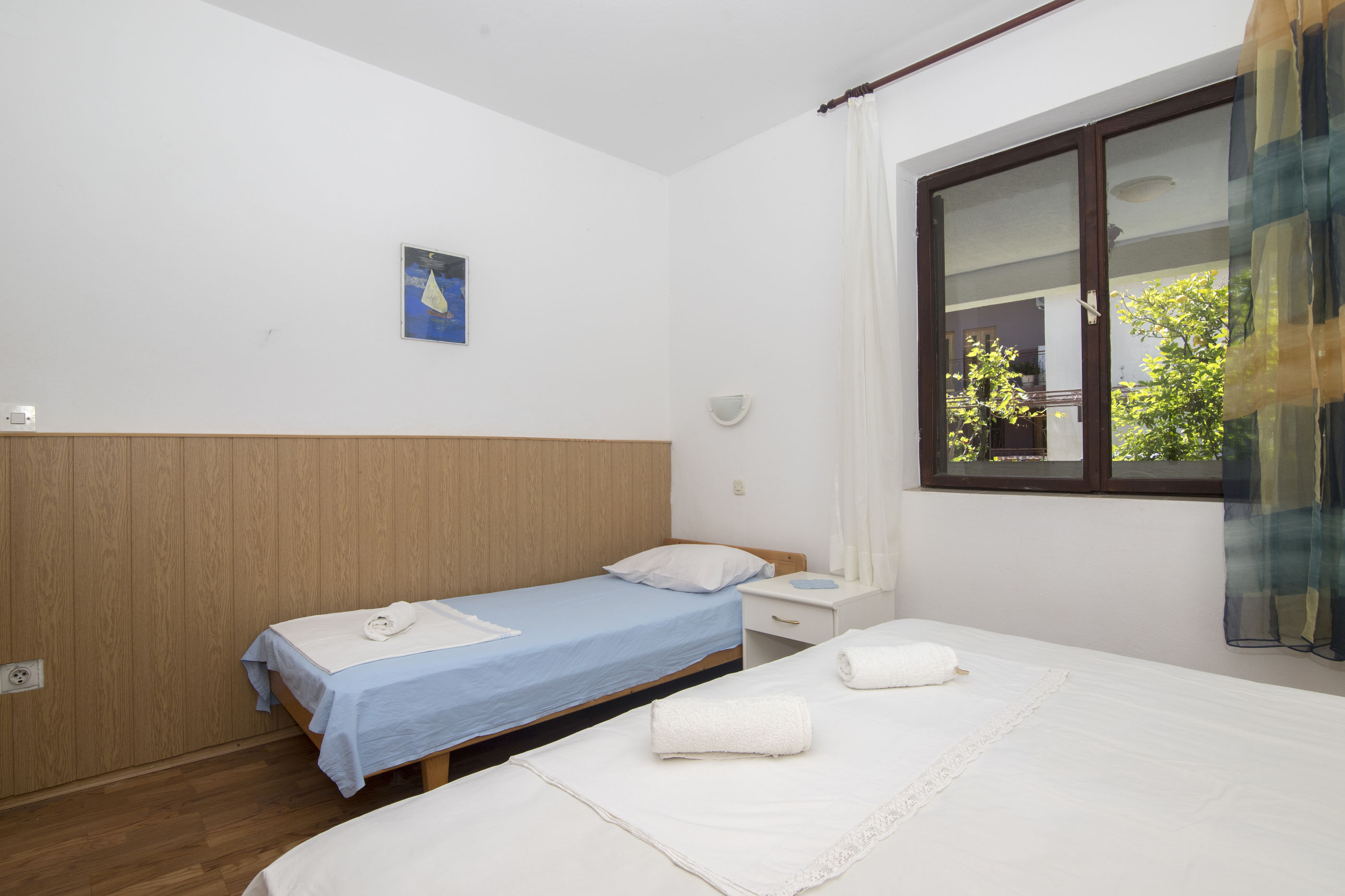 Apartments Tonin 18771-A1