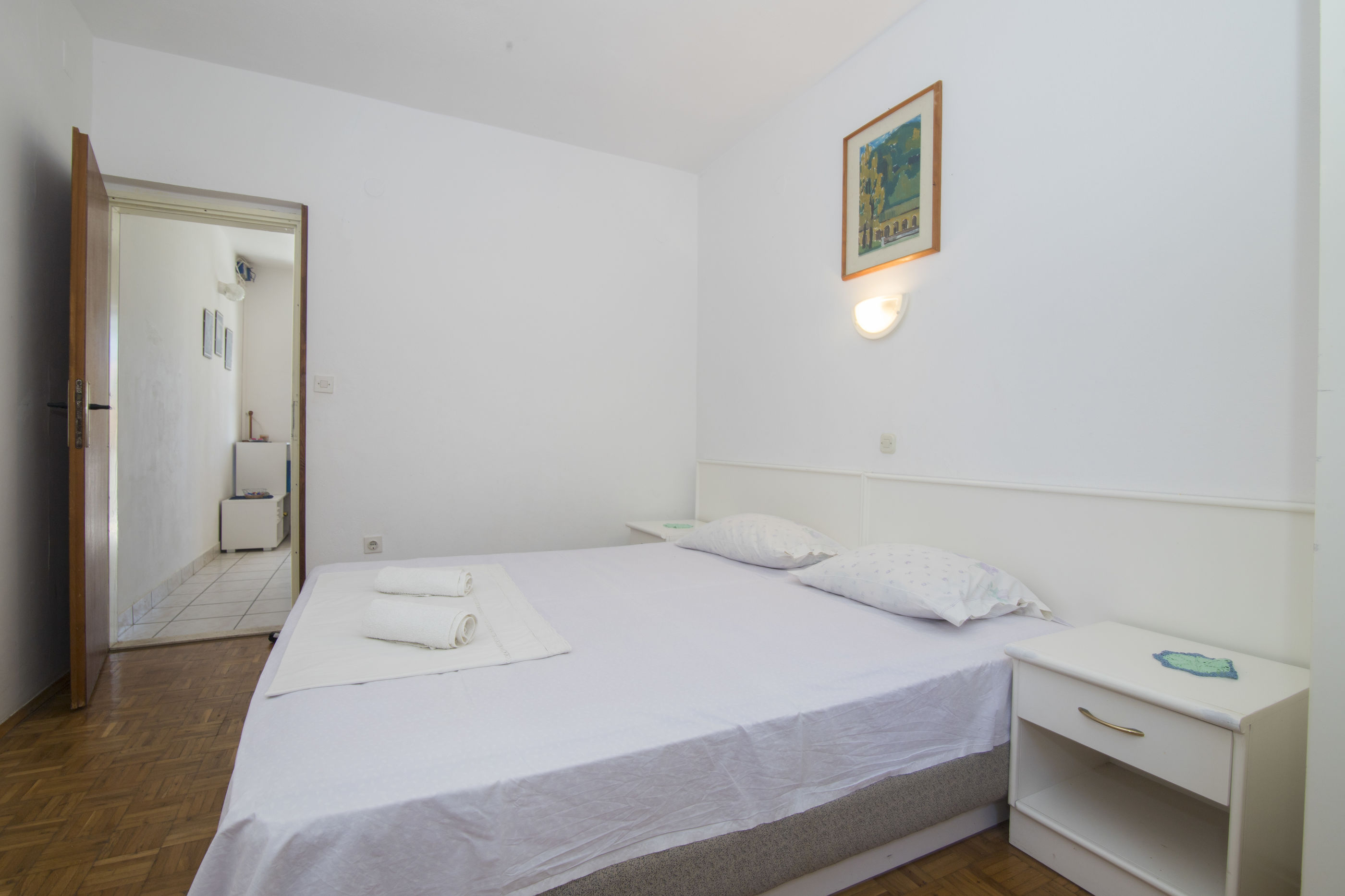 Apartments Tonin 18771-A3
