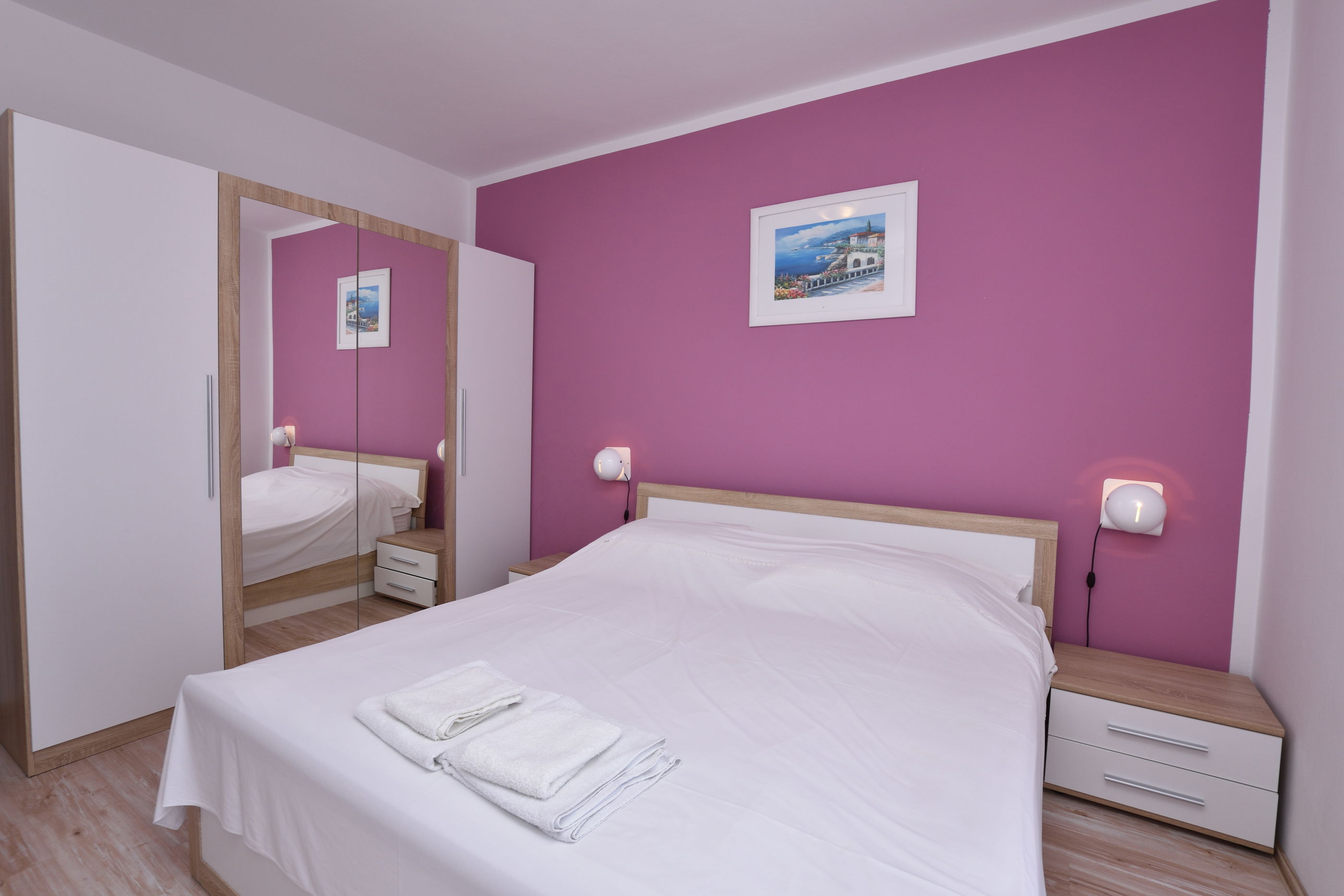 Apartments Jere Proto 15481-A2