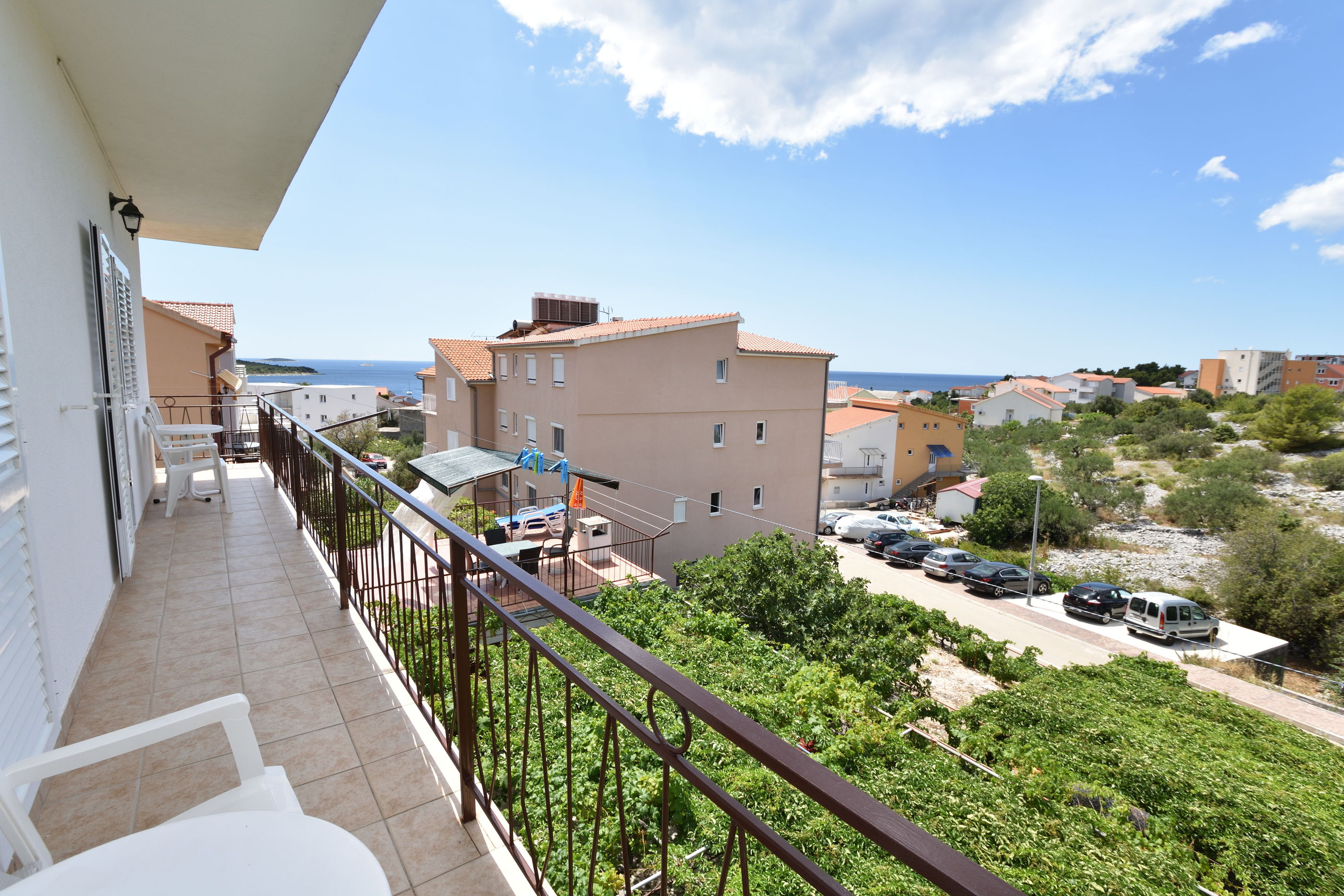 Apartments Jere Proto 15481-A2