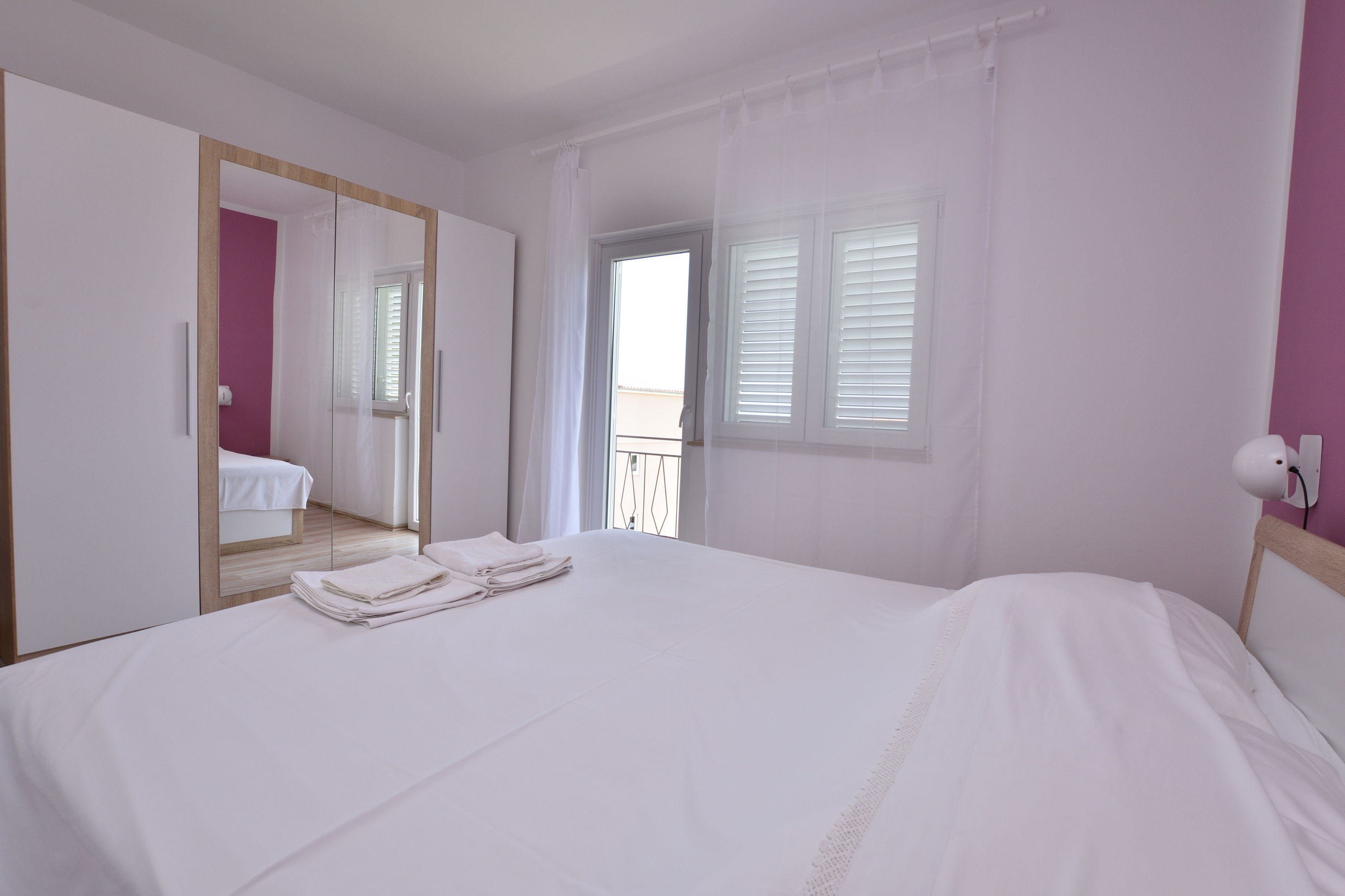 Apartments Jere Proto 15481-A2